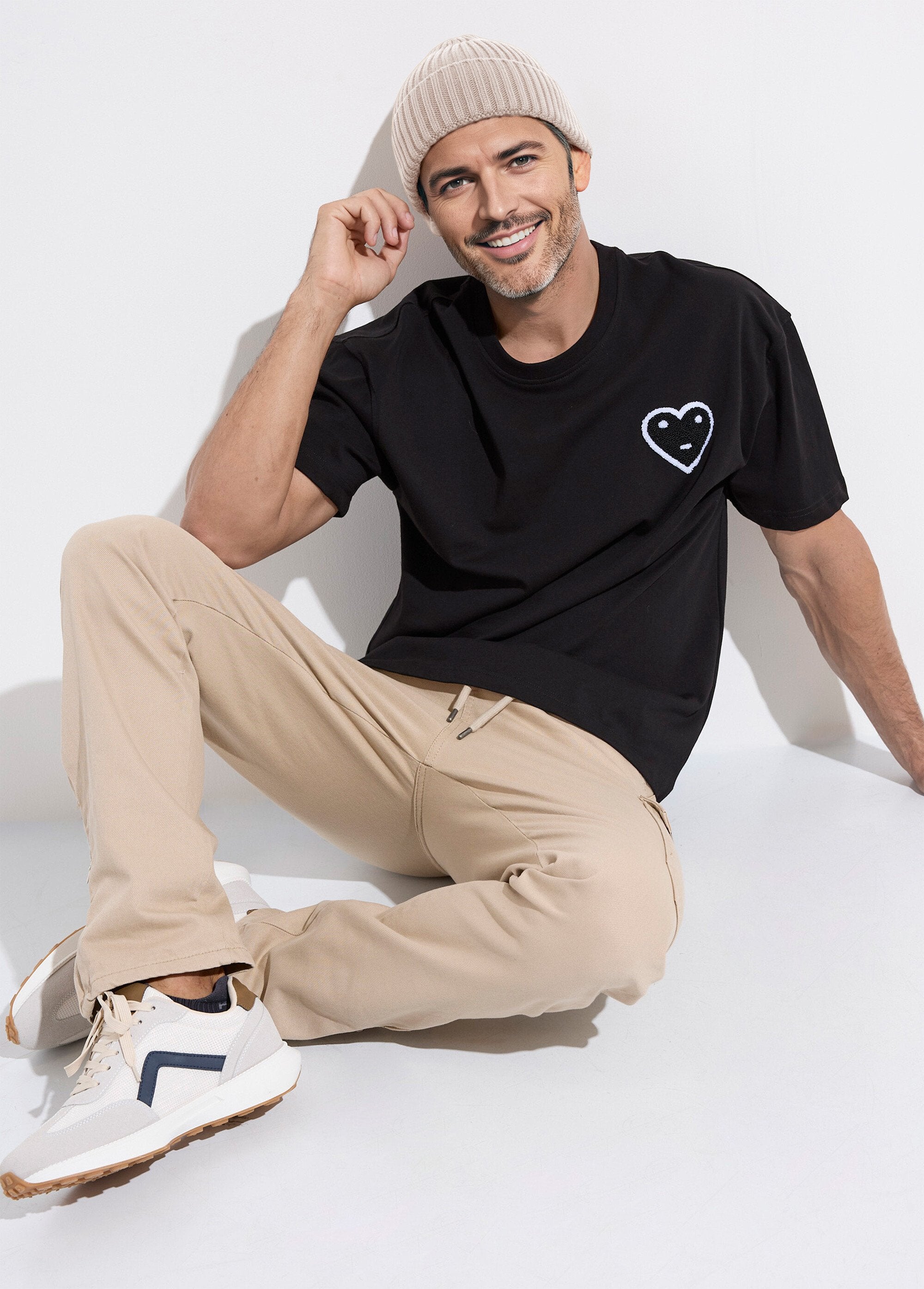 Ribbed_knit_hat_with_cuffs_Ecru_SF1_slim