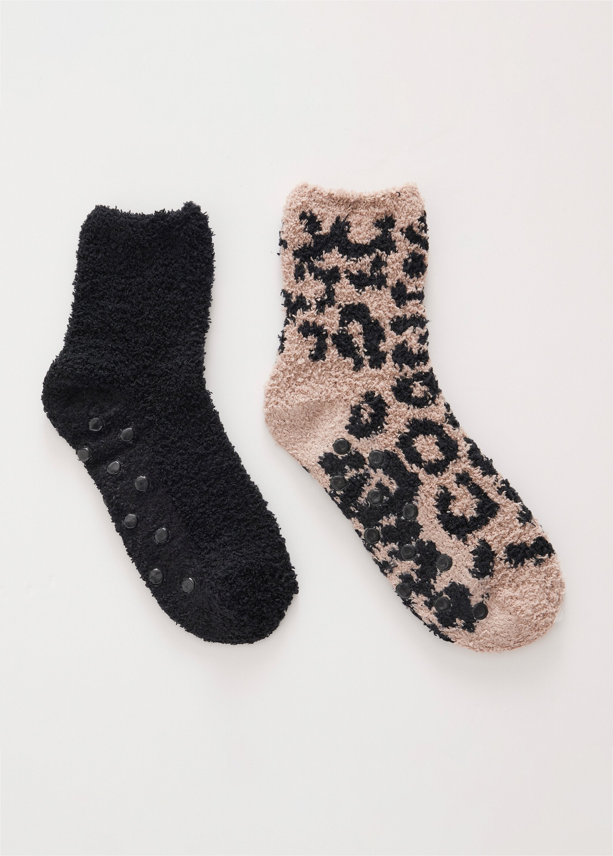 Soft_non-slip_socks_Assorted_black_lot_2_LO1_slim