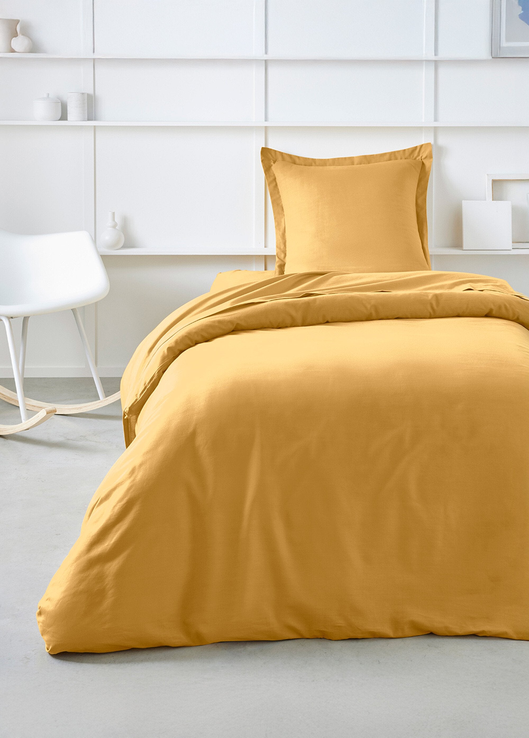 Plain_cotton_flat_sheet_Ocher_SF1_slim