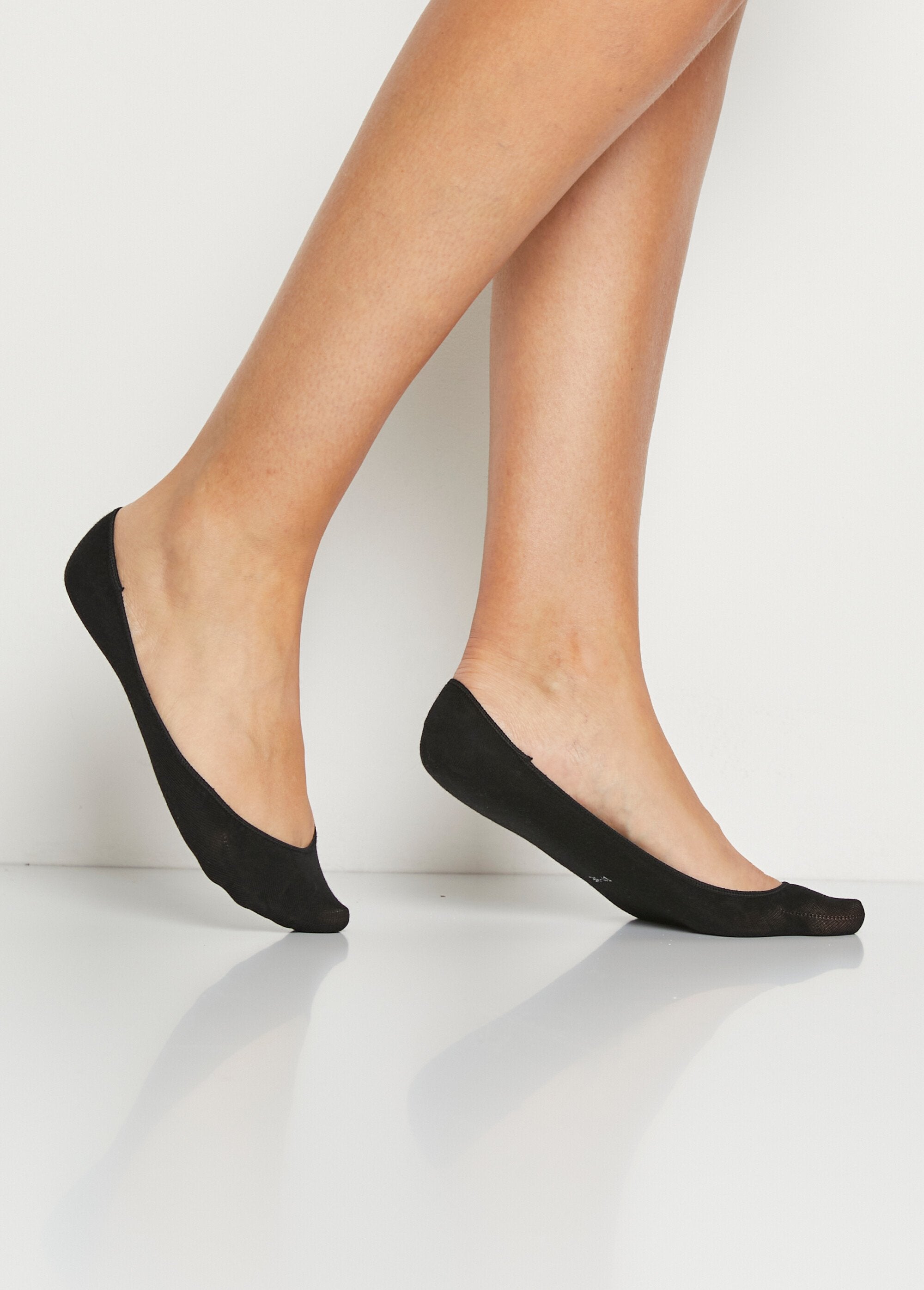 Invisible_high-cut_socks_Black_lot3_DR1_slim