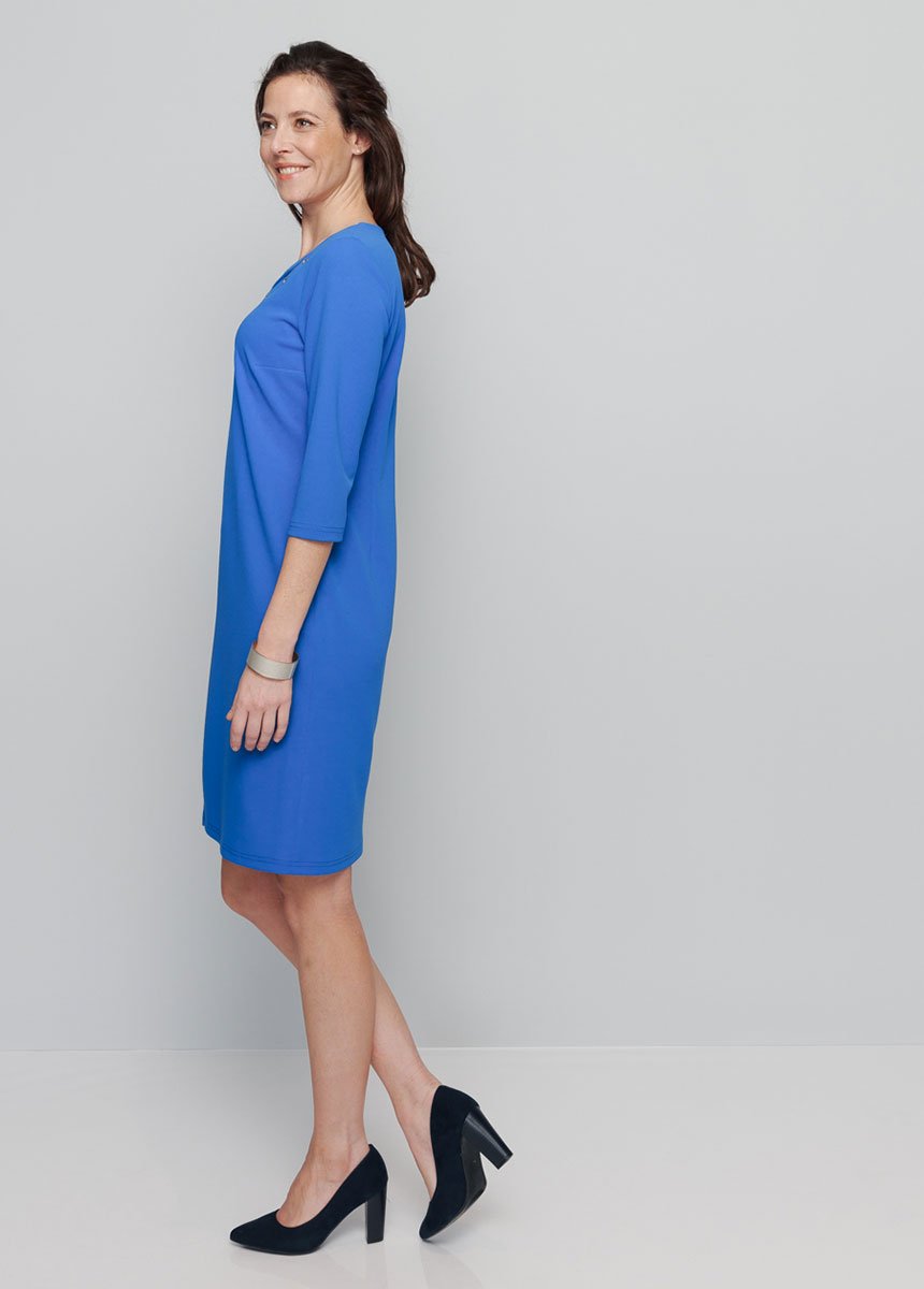 The_dress_Blue_DR1_slim