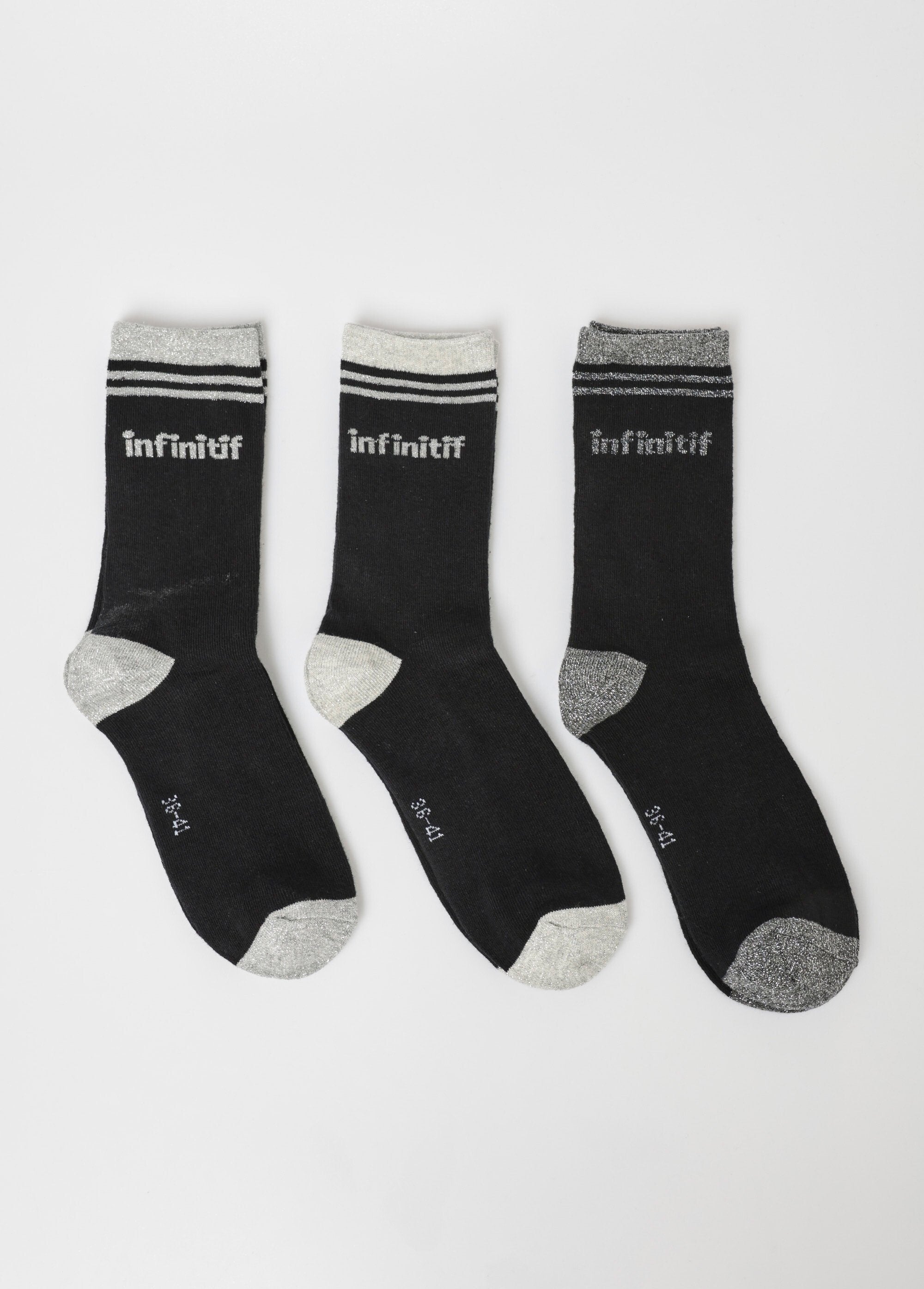 Pack_of_3_metallic_logo_socks_Black_matching_DE1_slim