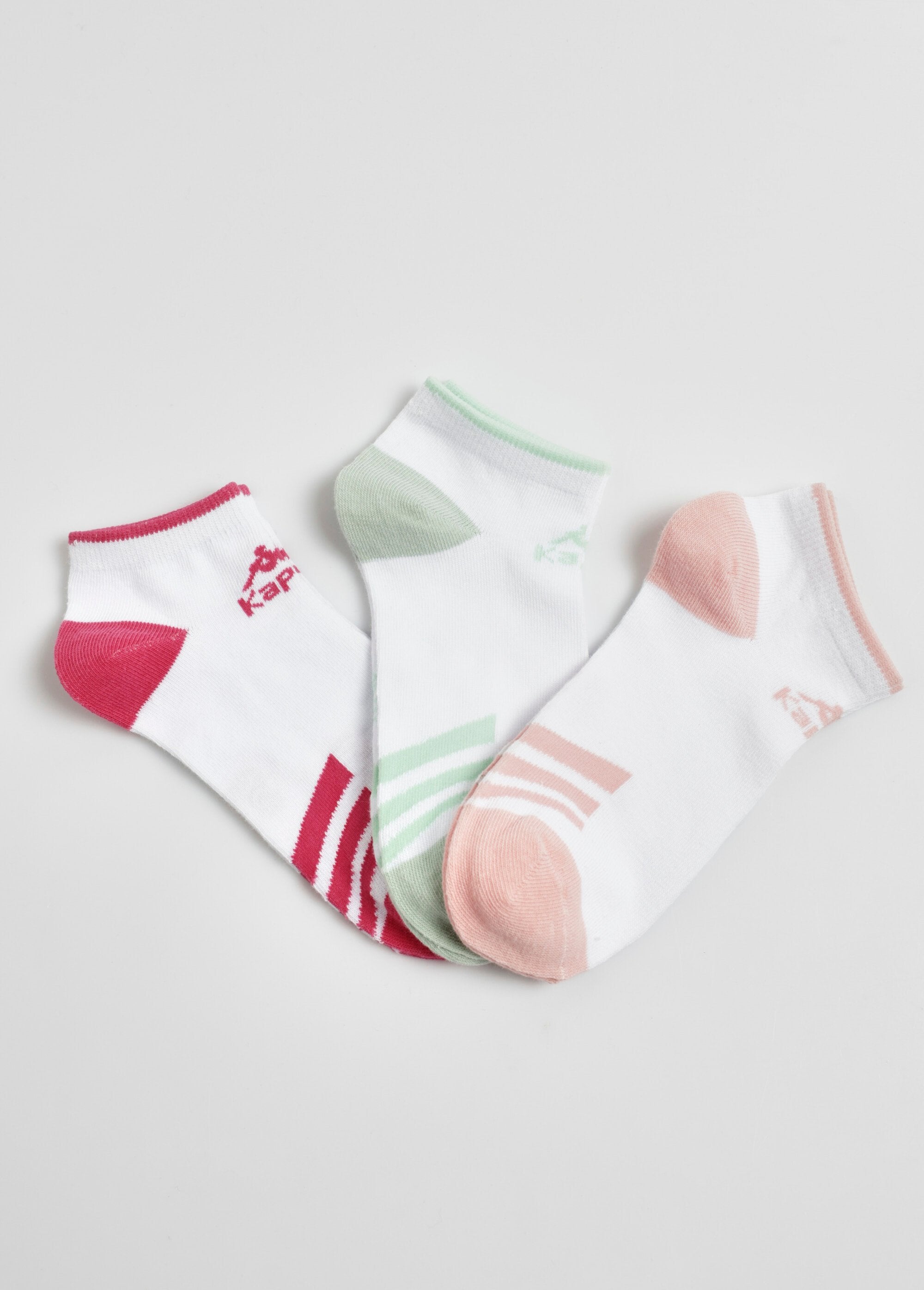 Pack_of_3_striped_and_logo_socks_Assorted_pink_FA1_slim