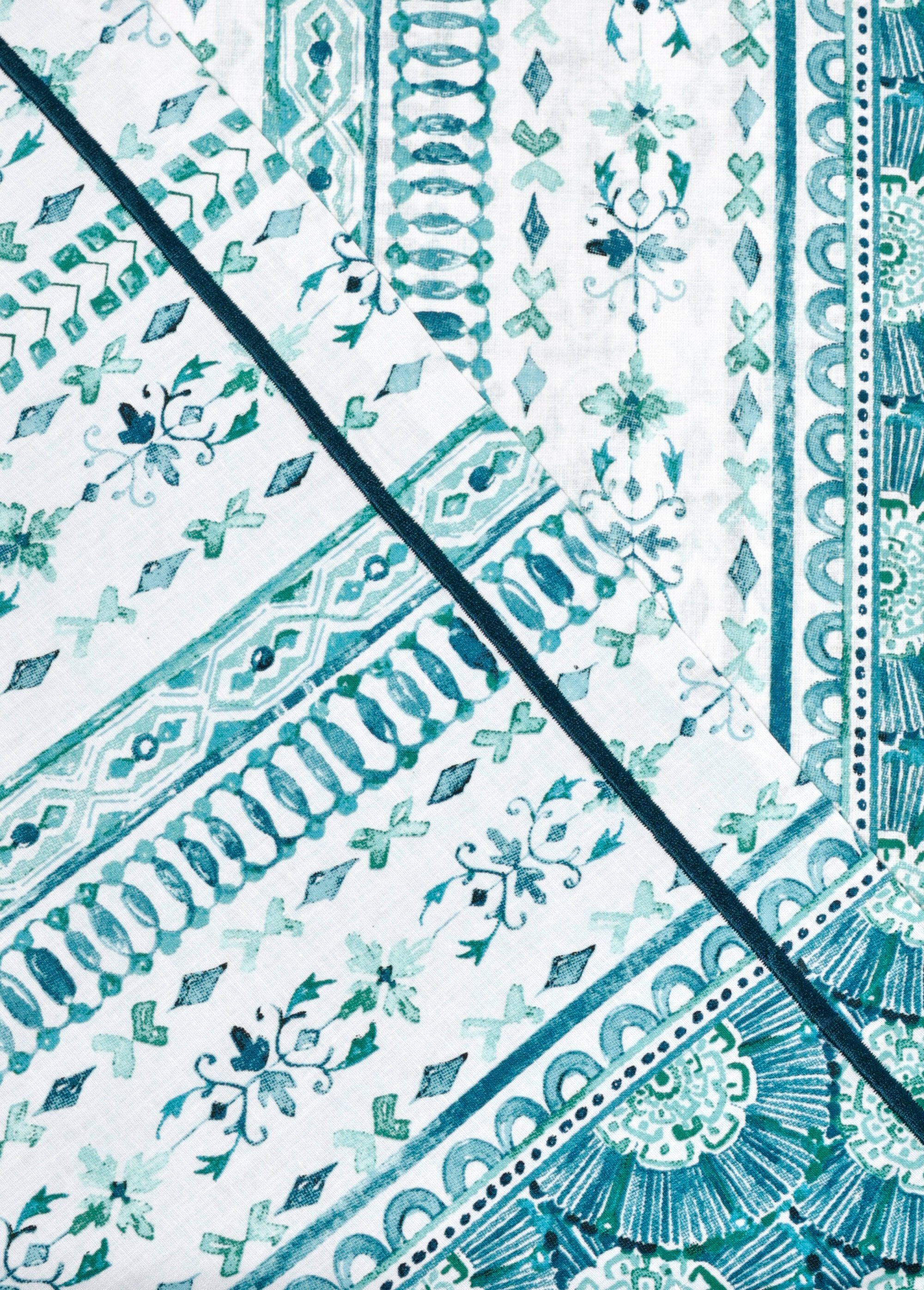 4-piece_bed_set_with_flat_sheet,_fans_Blue_DO1_slim