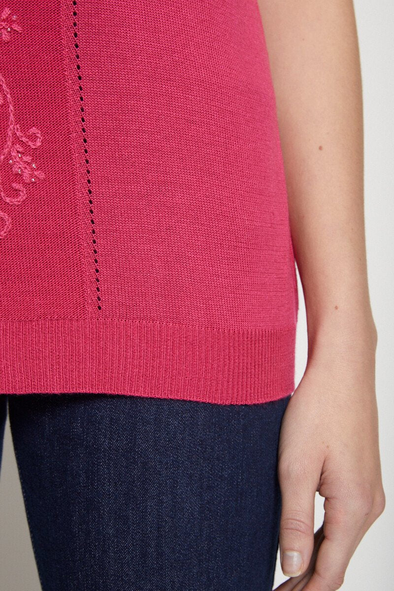 Embroidered_short-sleeved_sweater_Blackcurrant_DE2_slim