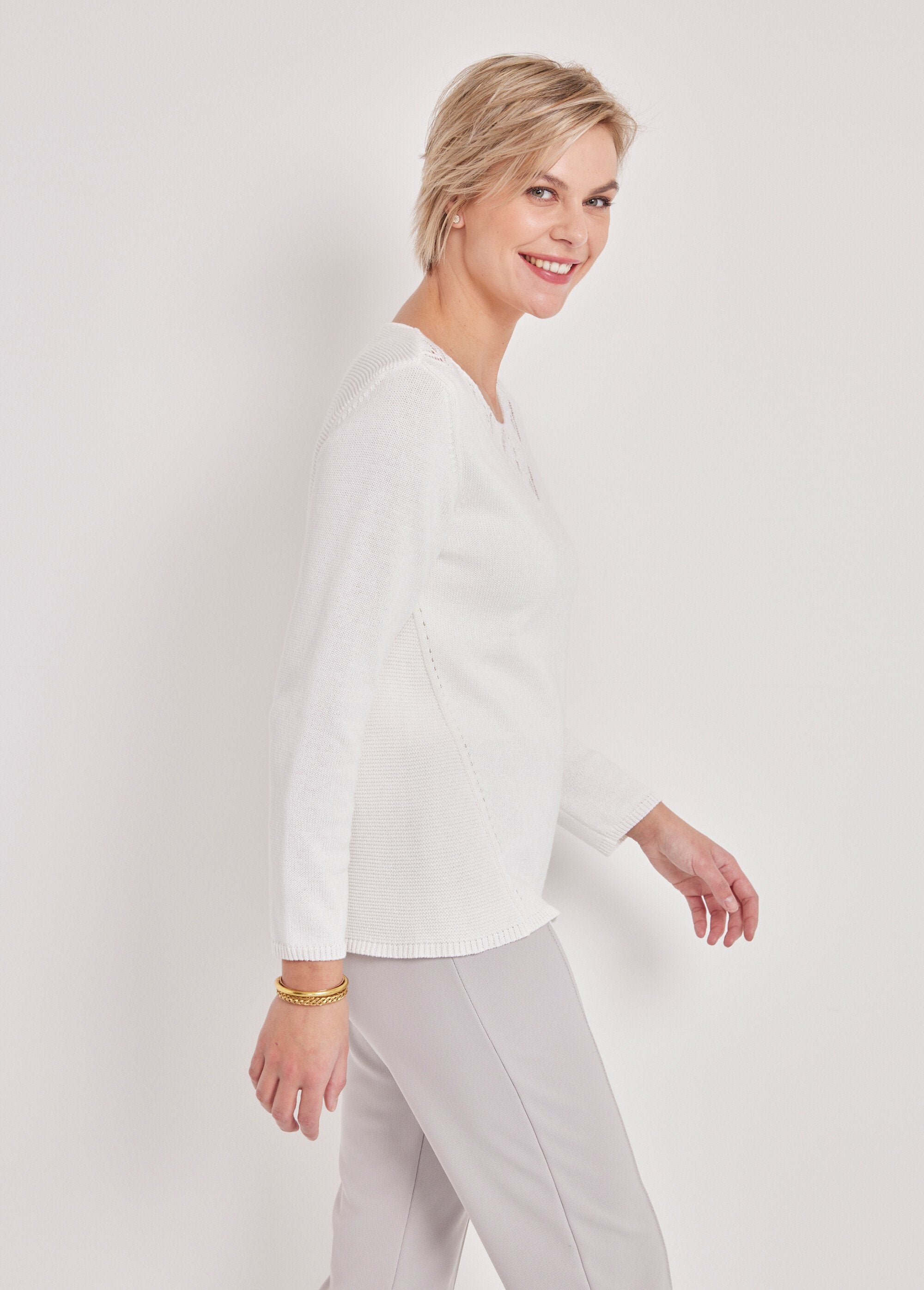 Long-sleeved_fancy_knit_sweater_White_DR1_slim