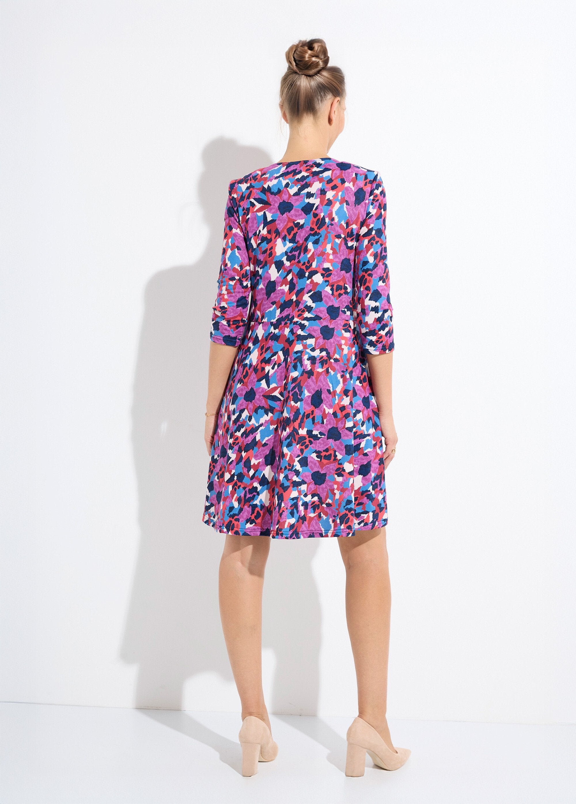 Short_straight_warm_printed_dress_Blue_print_DO1_slim