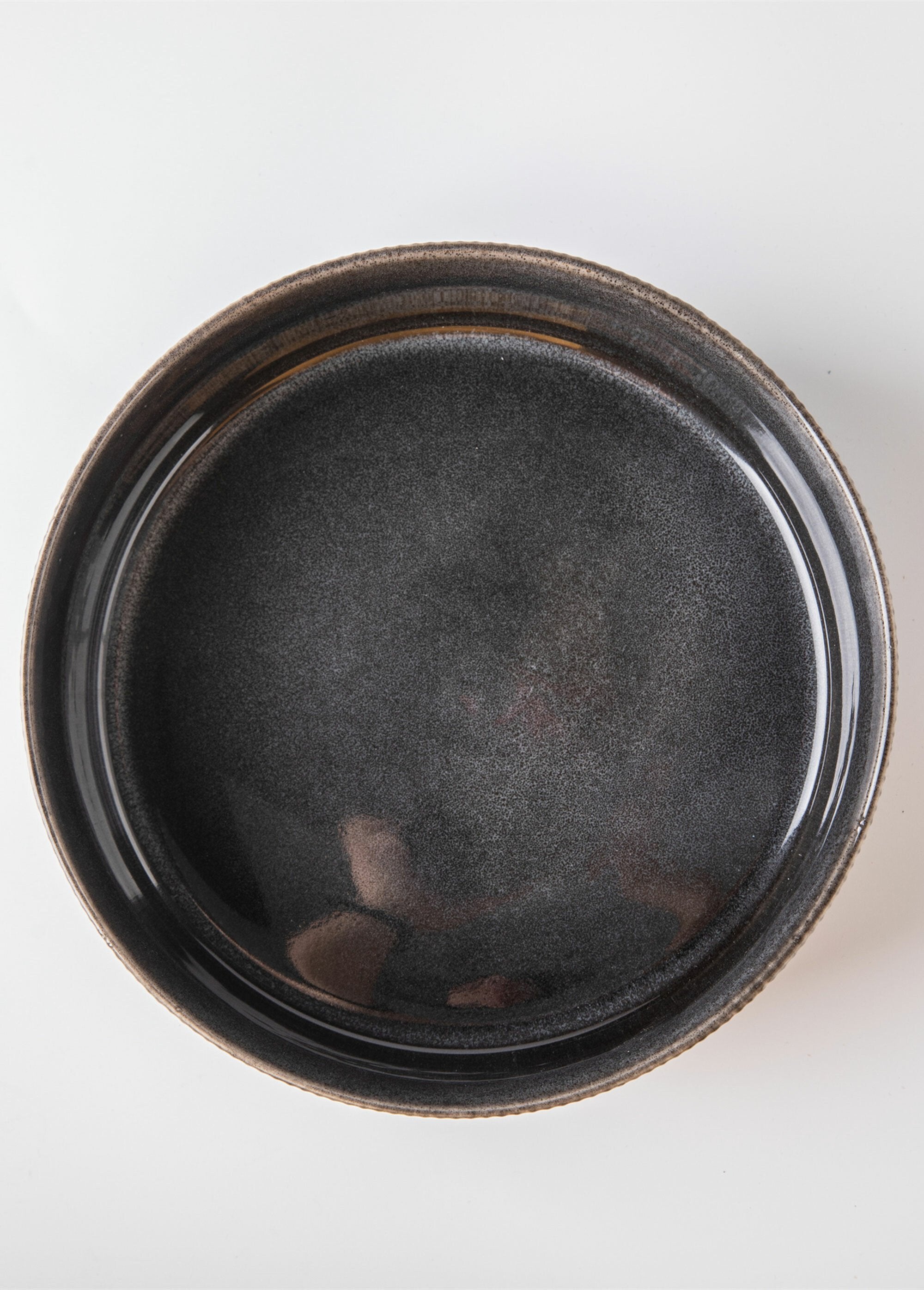 High_stoneware_salad_bowl,_Charcoal_Black_OV1_slim