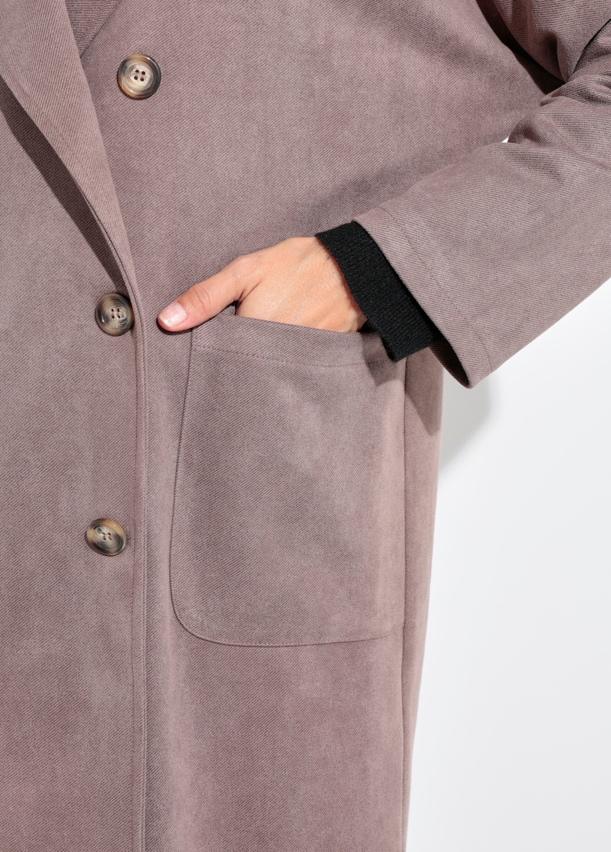 Long,_soft,_double-breasted_trench_coat_Mole_DE2_slim