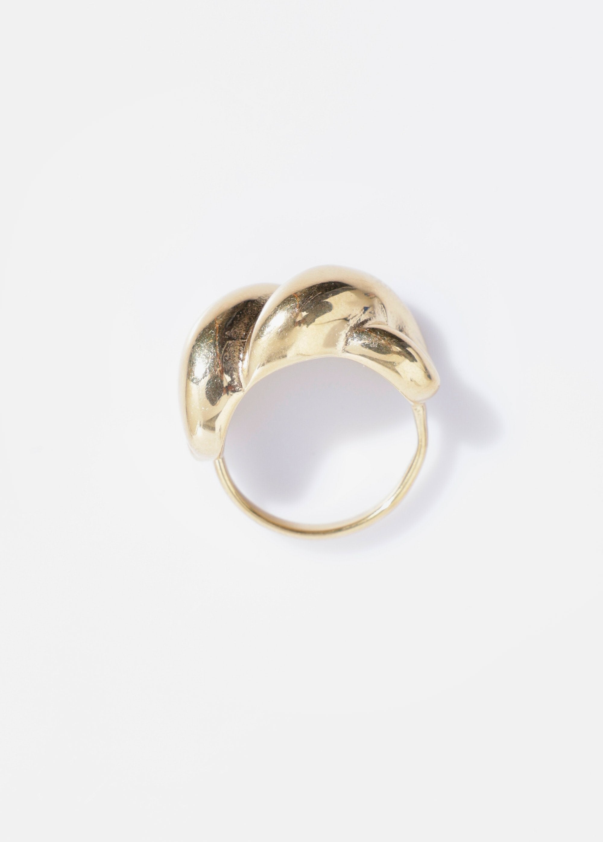 Stainless_steel_twisted_ring_Golden_FA1_slim