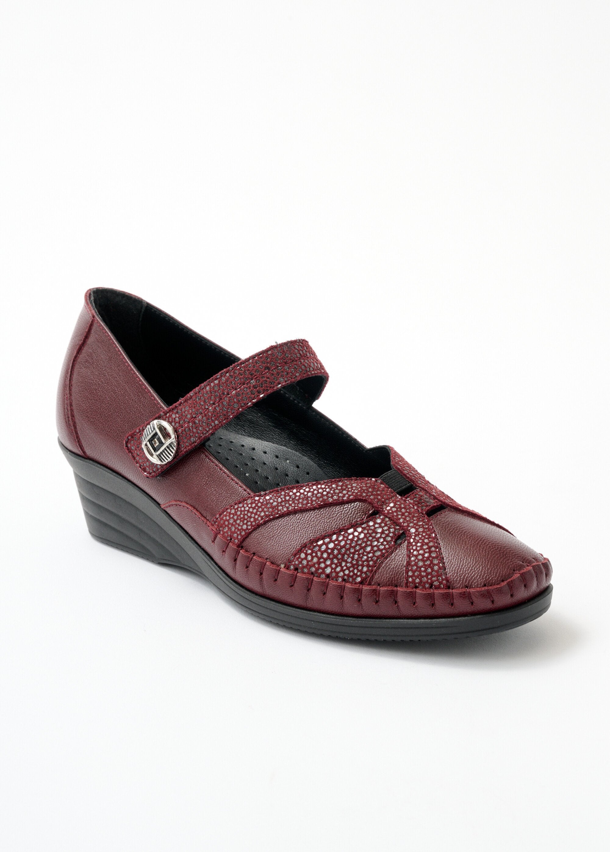 Comfort_wide_leather_ballerinas_with_Velcro_straps_Bordeaux_FA1_slim