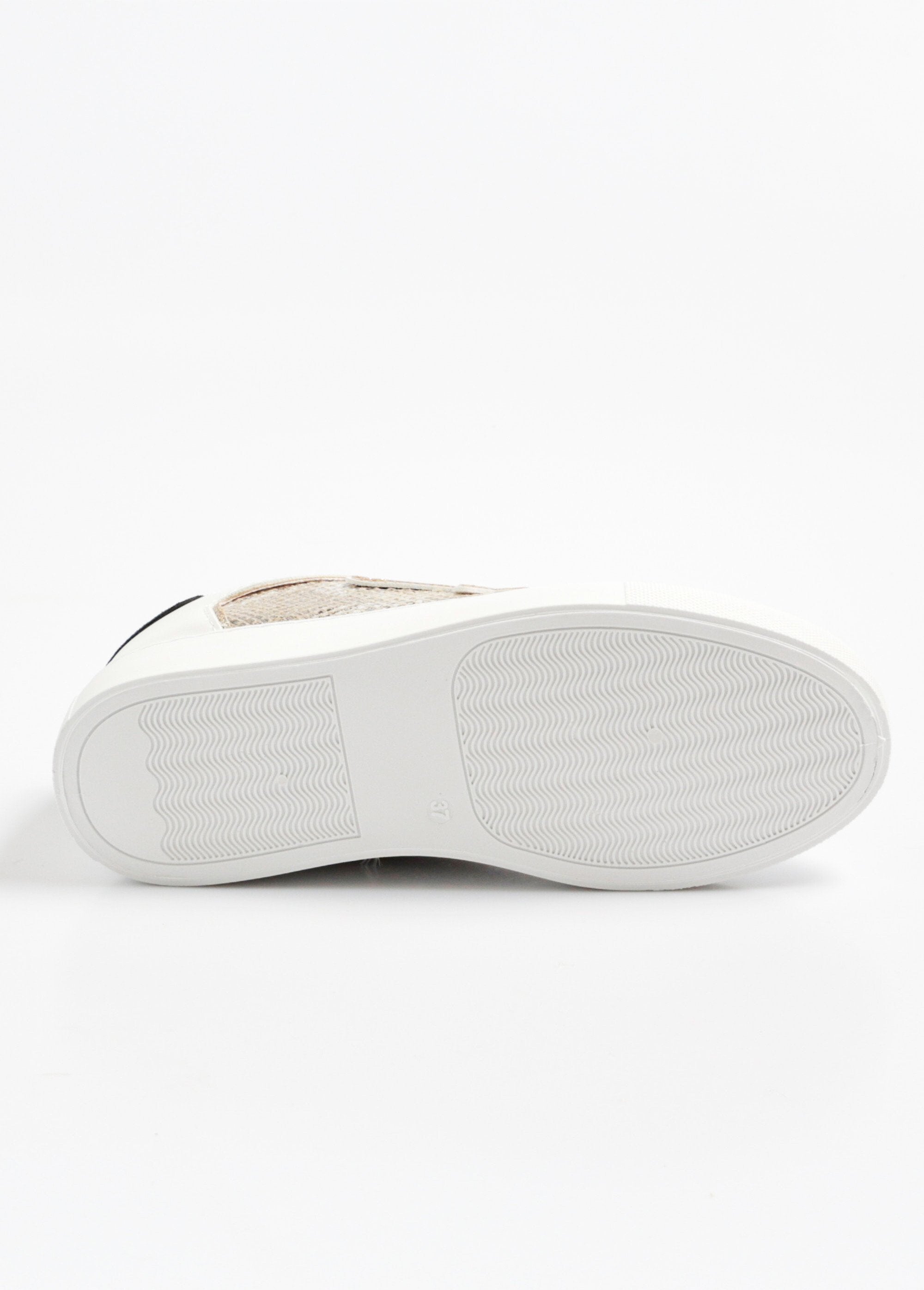 Two-material_reptile-look_lace-up_sneakers_White_UN1_slim