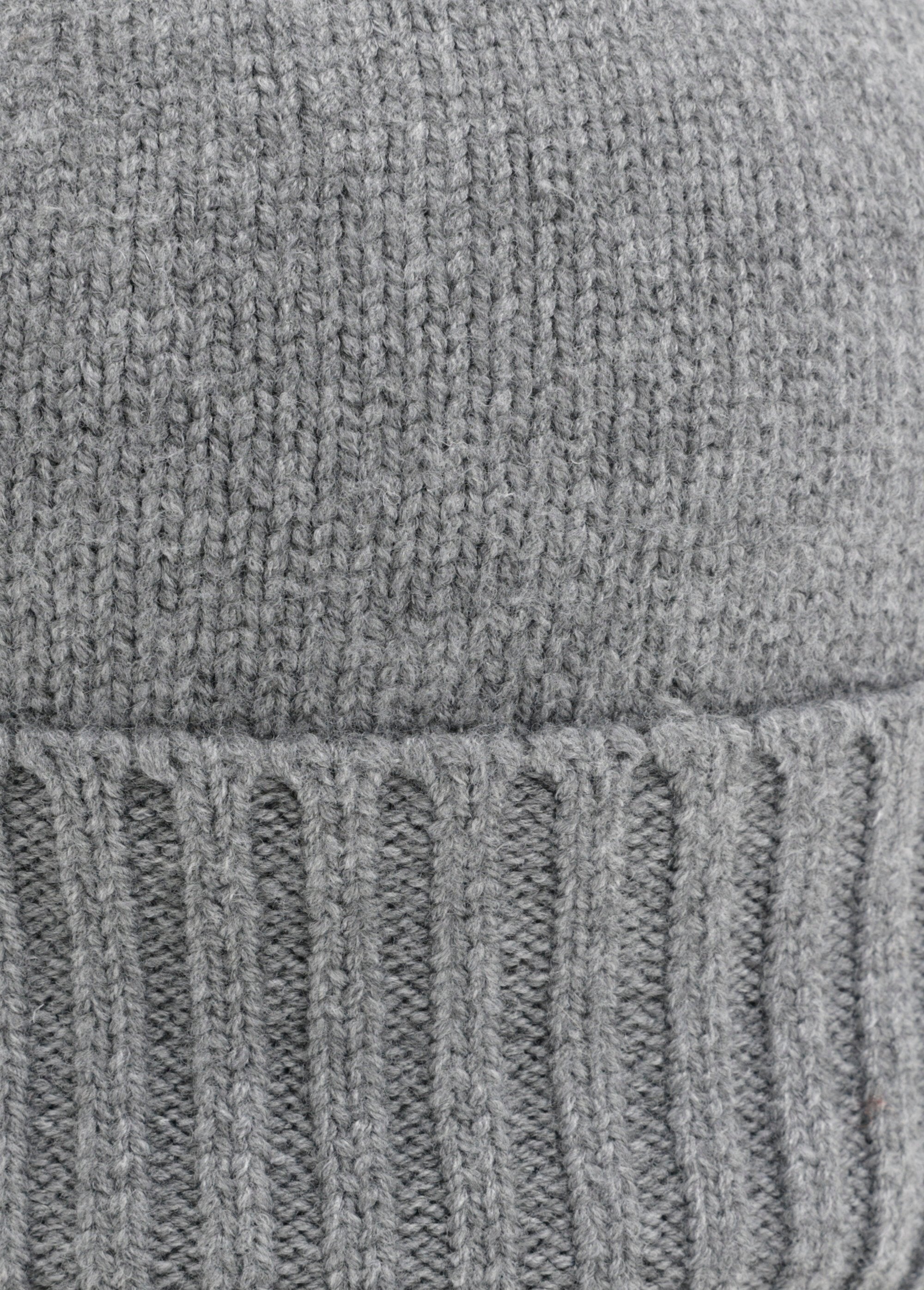Ribbed_beanie,_soft_knit_with_wool_Gray_DE1_slim