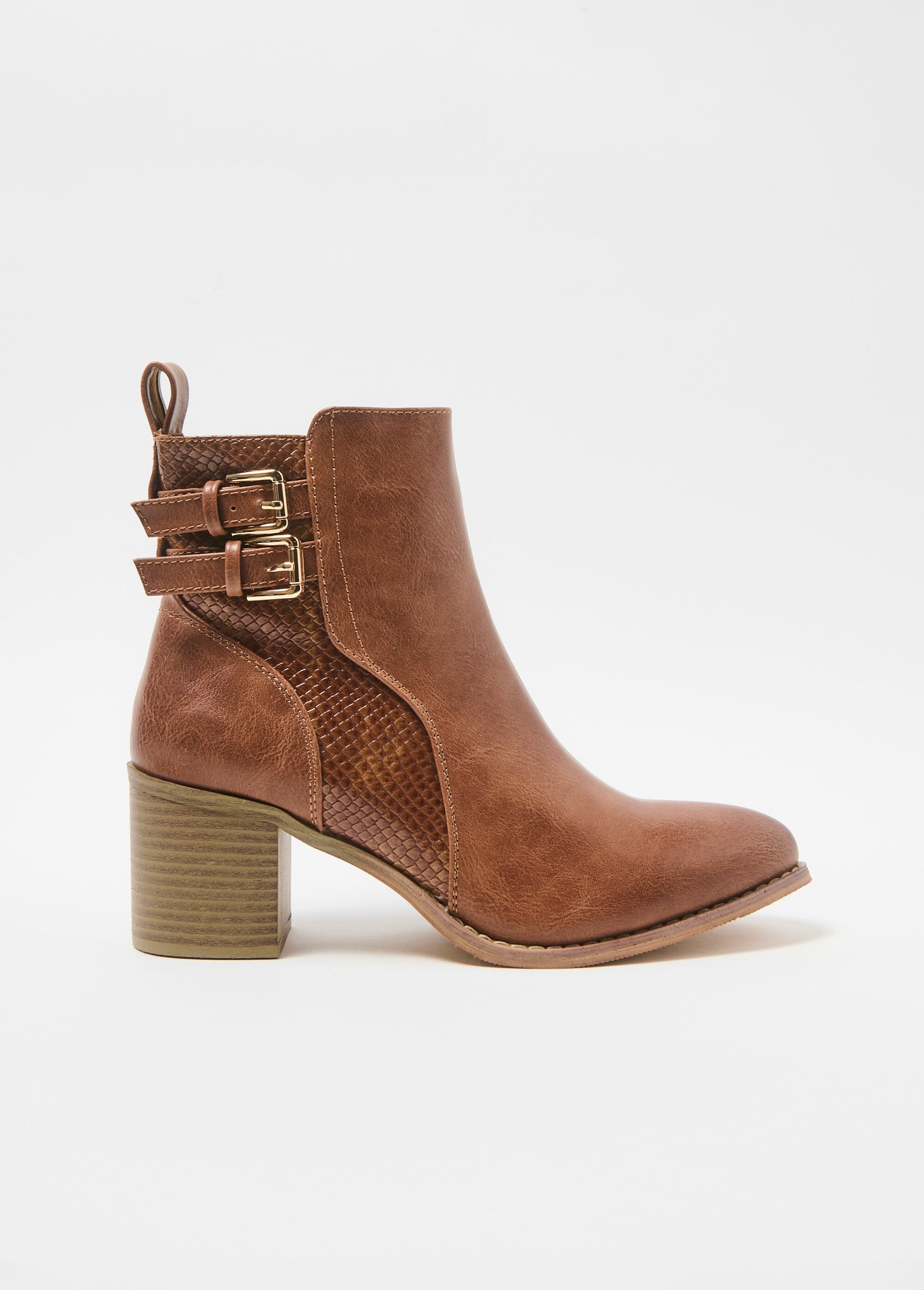 Boots_with_heels_and_reptile_effect_insert_camel_DR1_slim