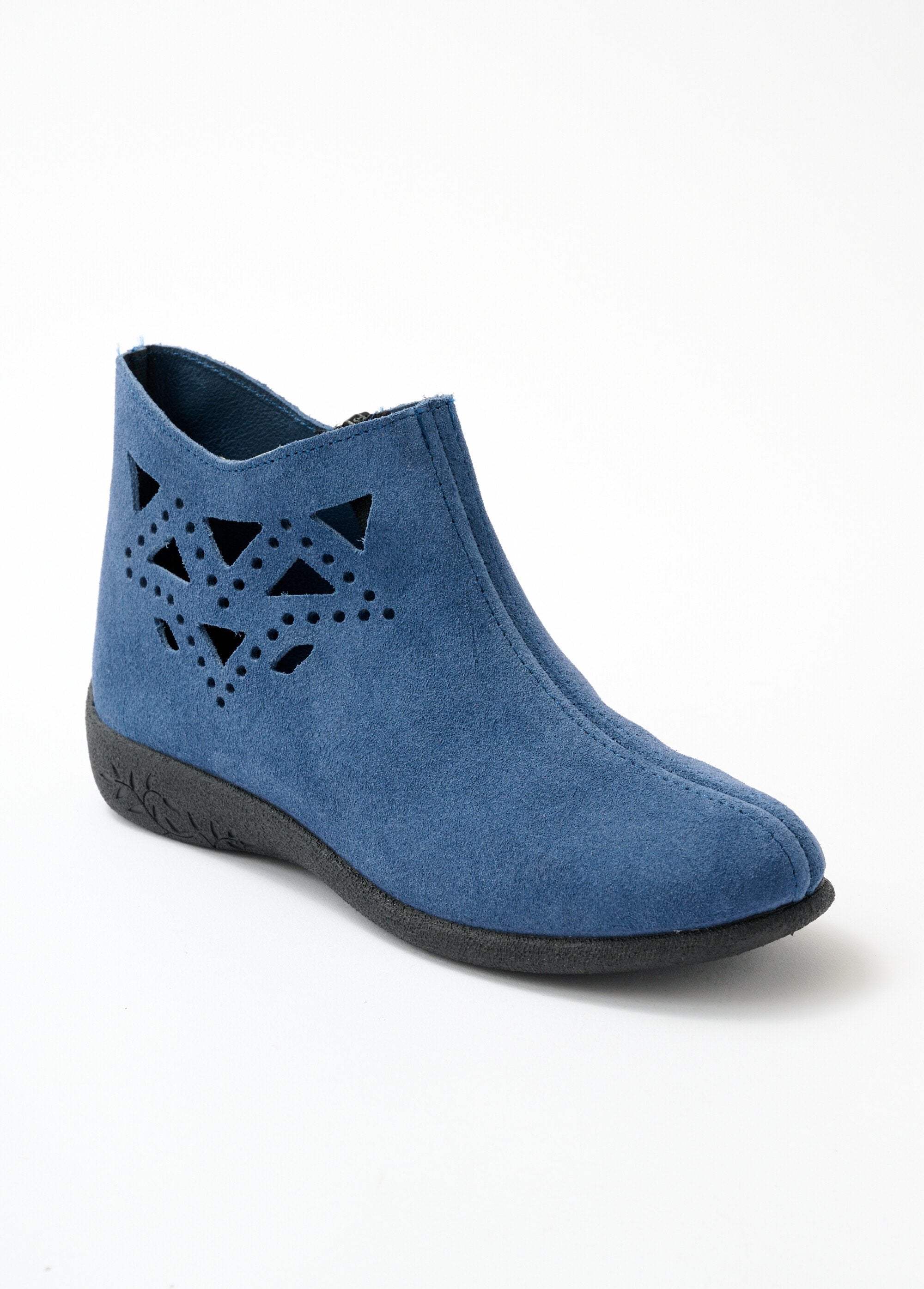 Comfort_width_zipped_suede_leather_boots_Indigo_FA1_slim