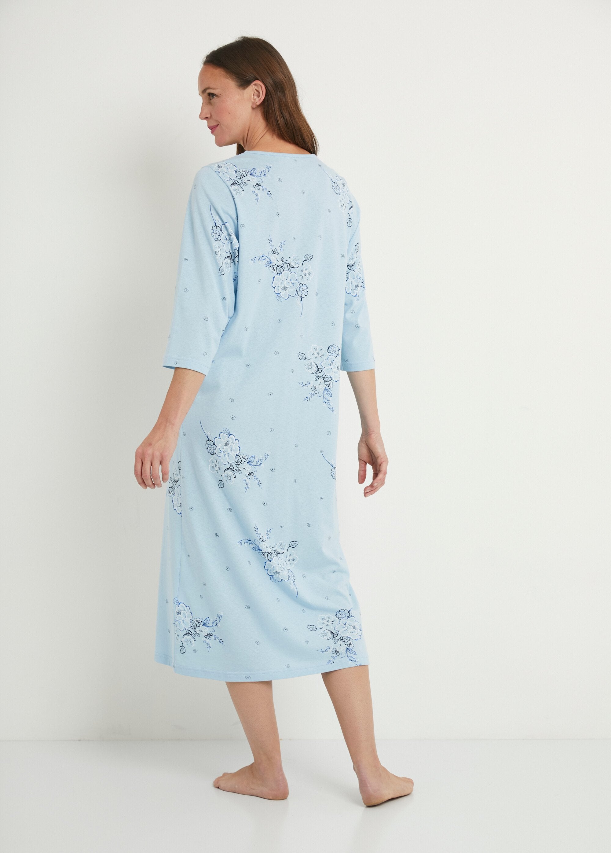 3/4-sleeve_embroidered_cotton_mid-length_nightdress_Blue_DO1_slim