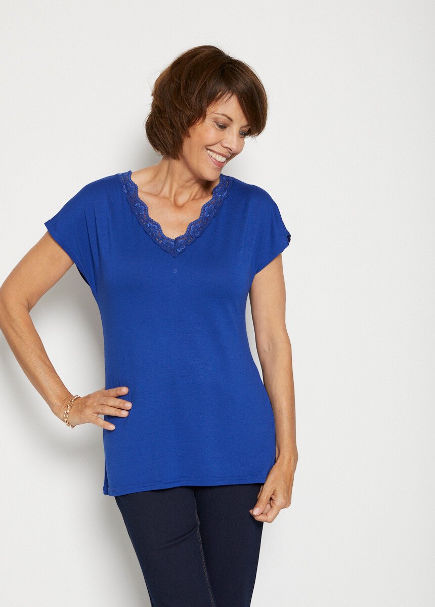 T-shirt_court_extensible_dentelle_Bleu_FA1_slim