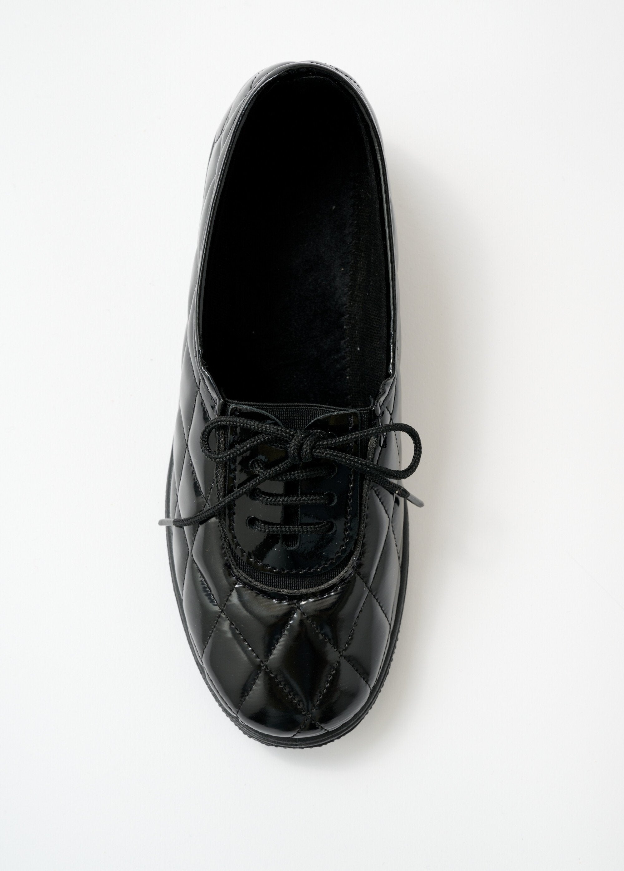 Lace-up_effect_elasticated_comfort_width_derby_Black_varnish_OV1_slim