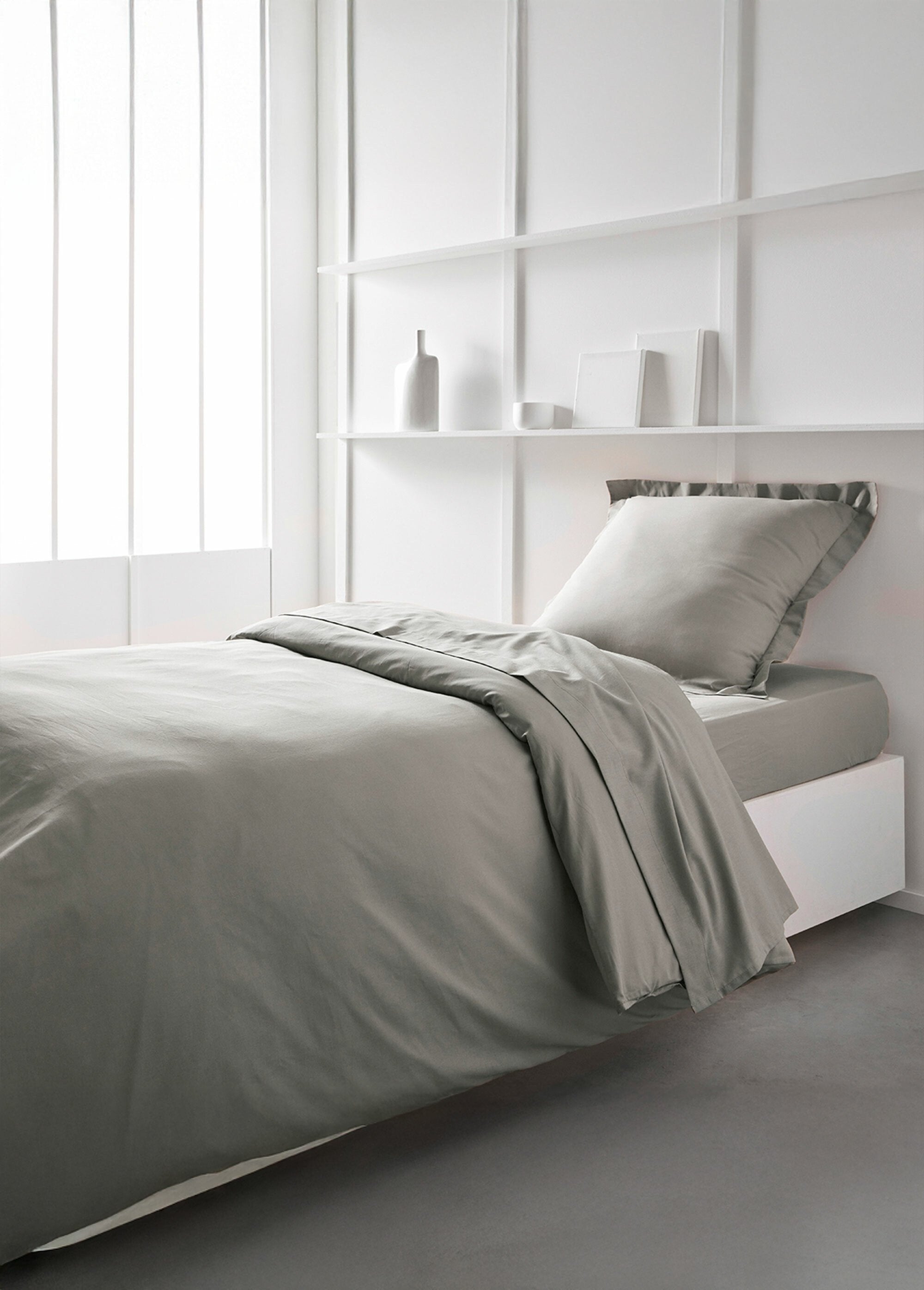 Plain_cotton_fitted_sheet_Dune_SF1_slim