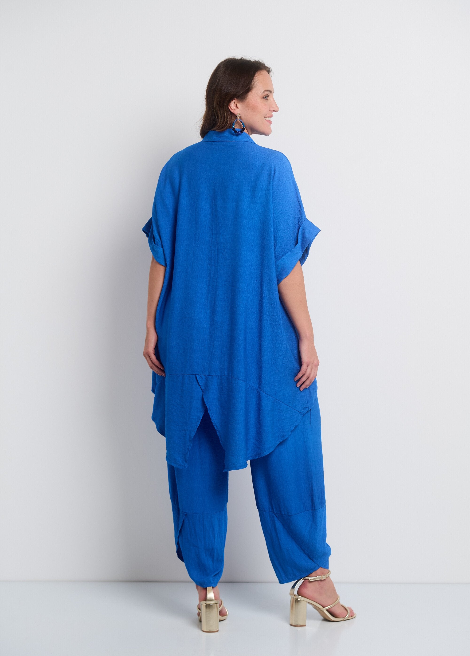 Blouse_and_pants_set_Royal_blue_DO1_curvy