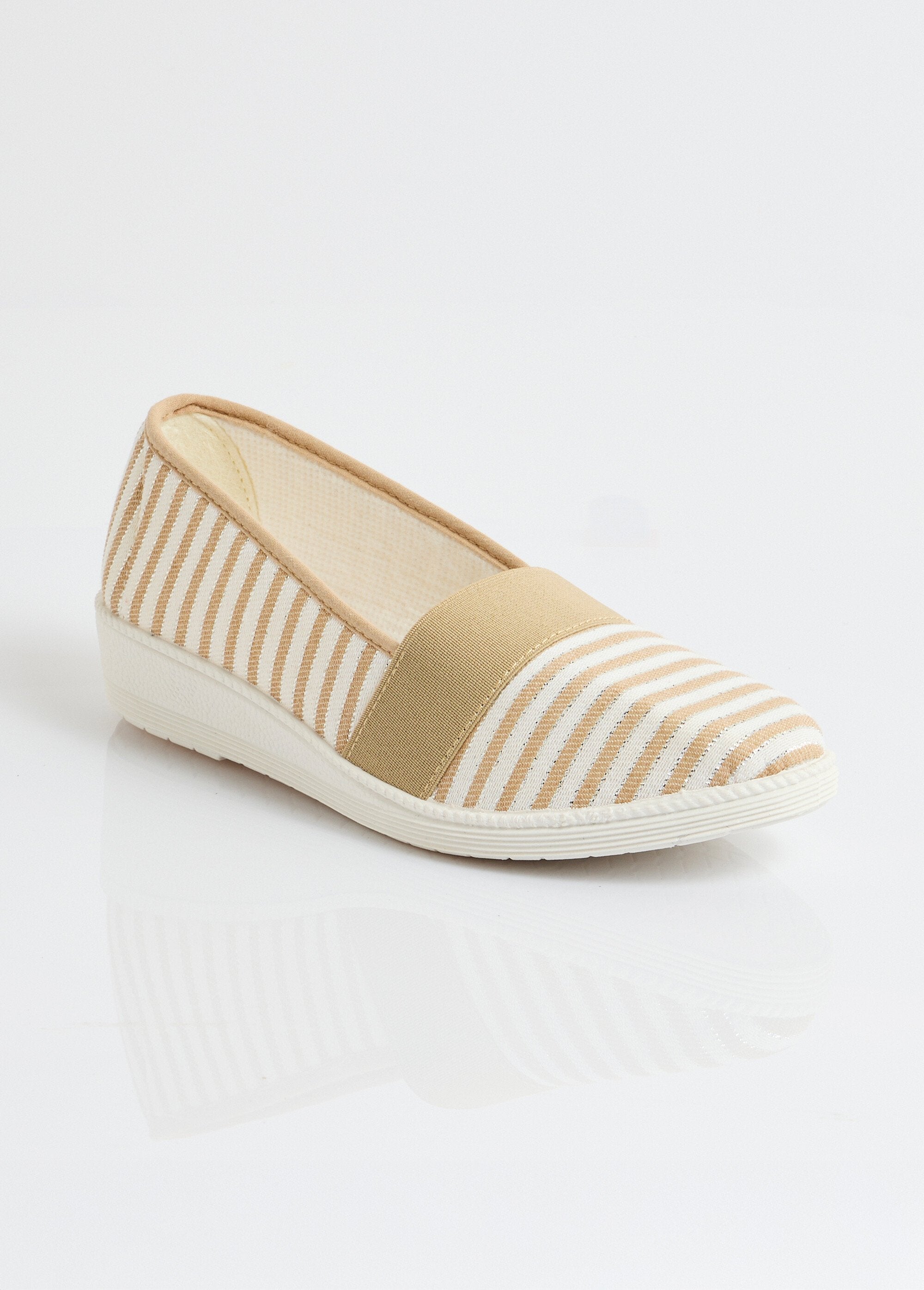 Comfort_width_elasticated_espadrilles_Beige_FA1_slim