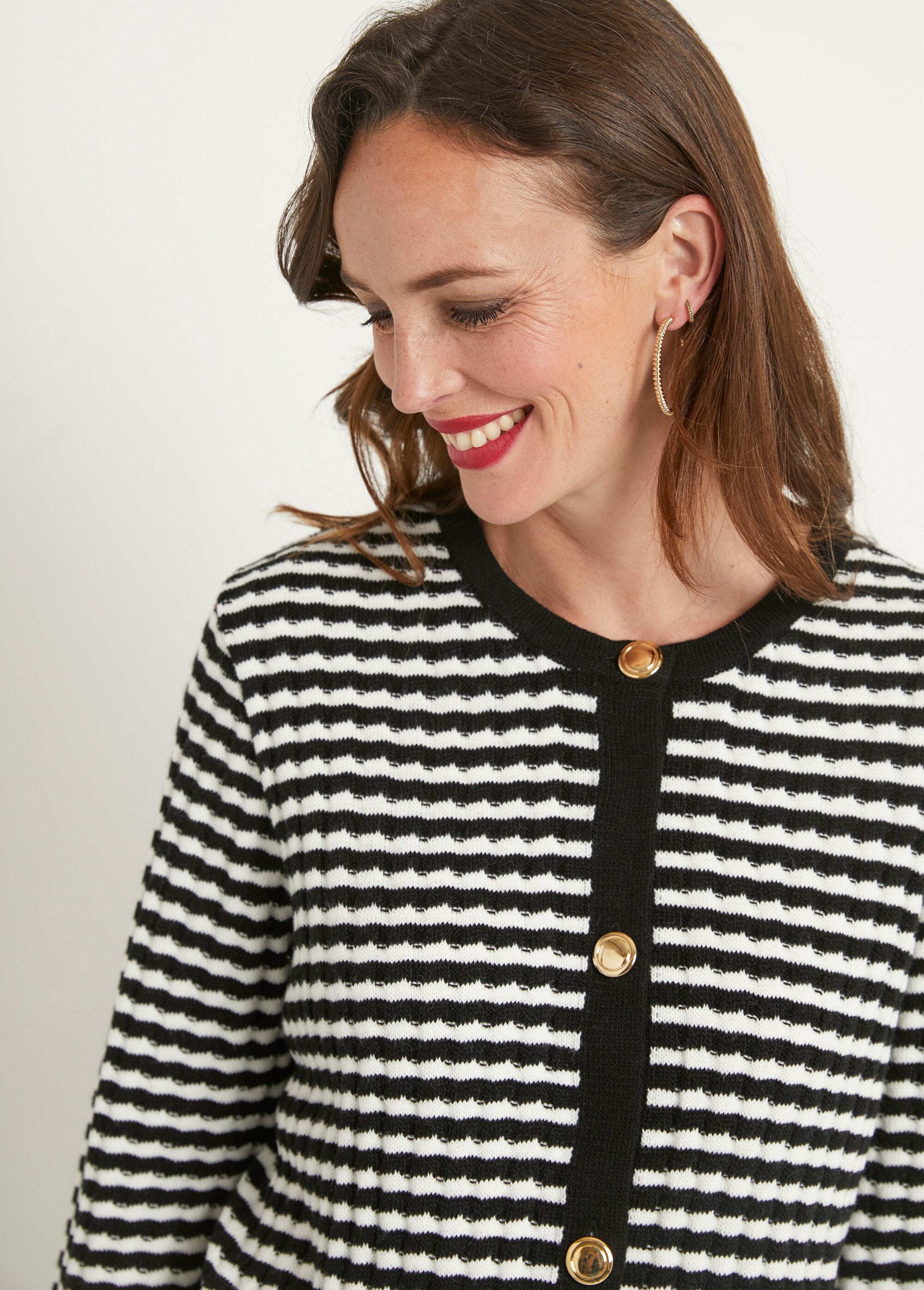 Striped_button-down_cardigan_with_round_collar_and_gold_buttons_Black_and_ecru_DE1_slim