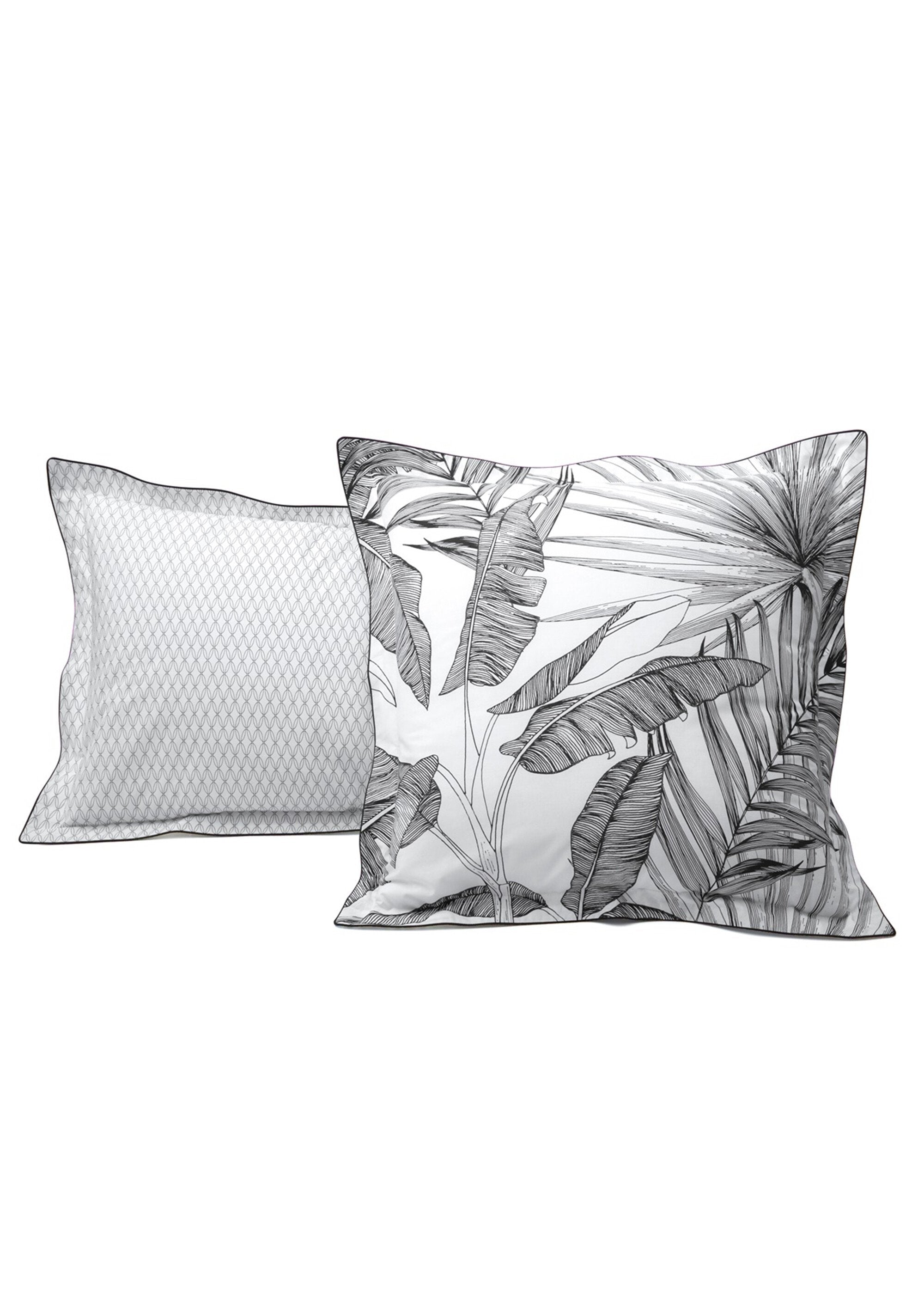 TROPICAL_cotton_percale_case_White_background_FA2_slim