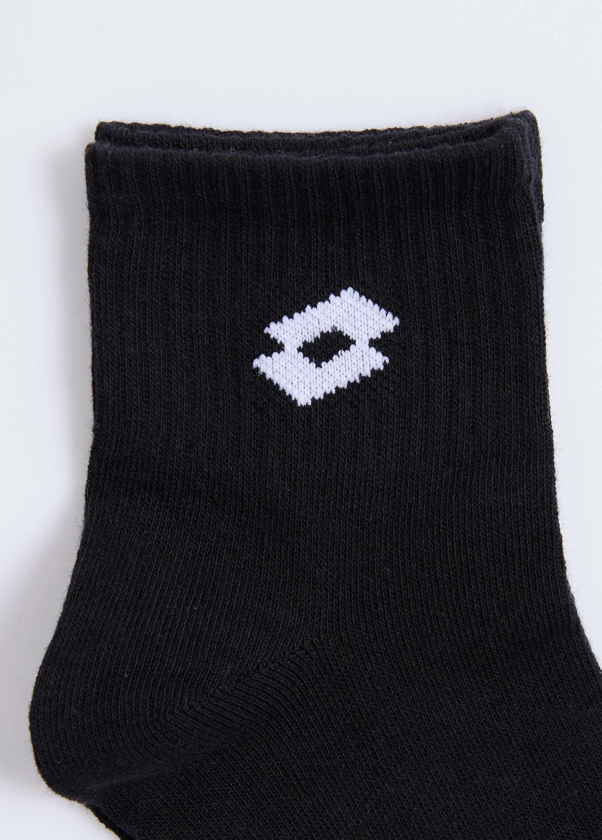 Ribbed_sports_mid-calf_socks_with_logo_Black_DE3_slim