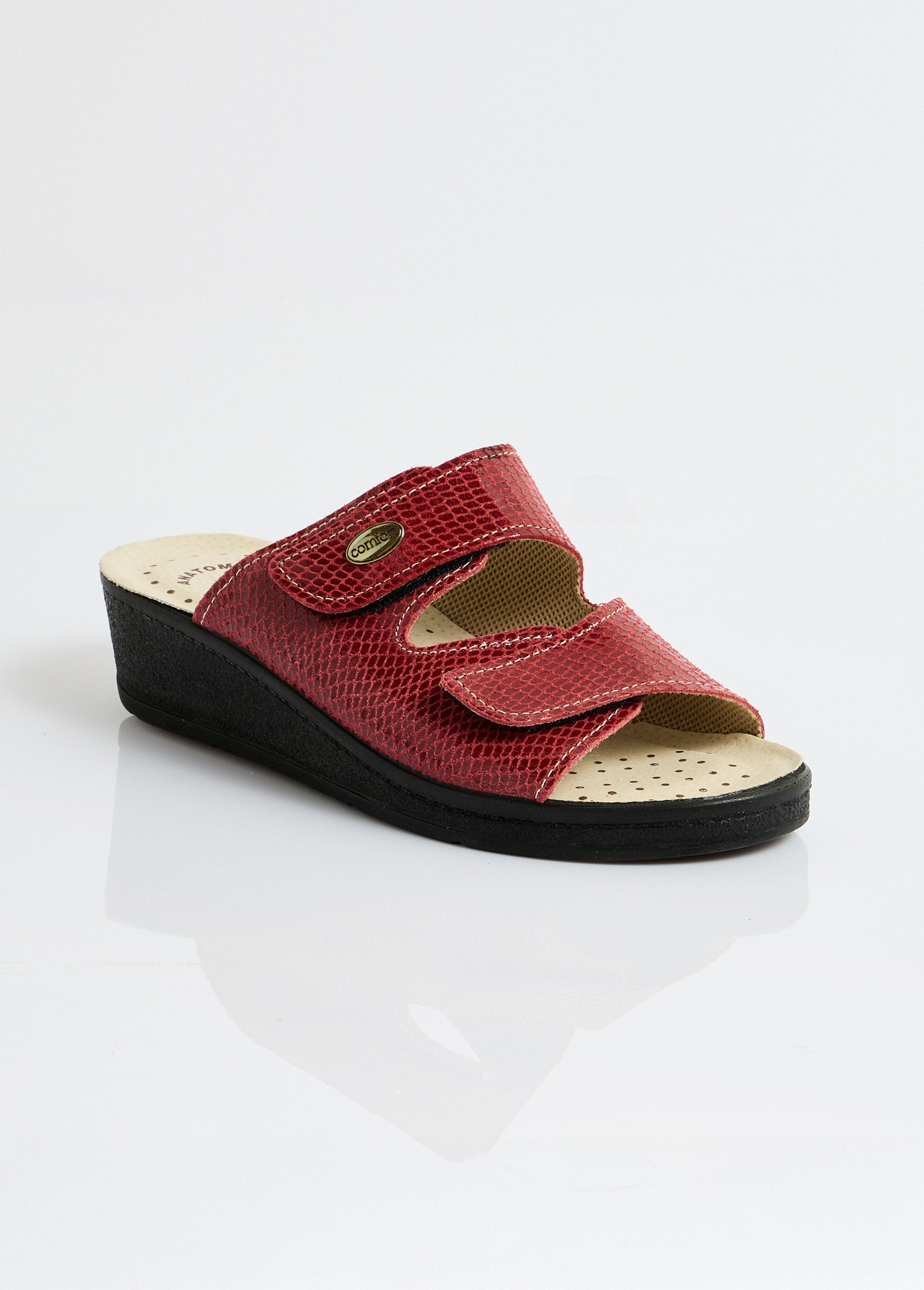 Wide_leather_velcro_mules_Carmine_FA1_slim