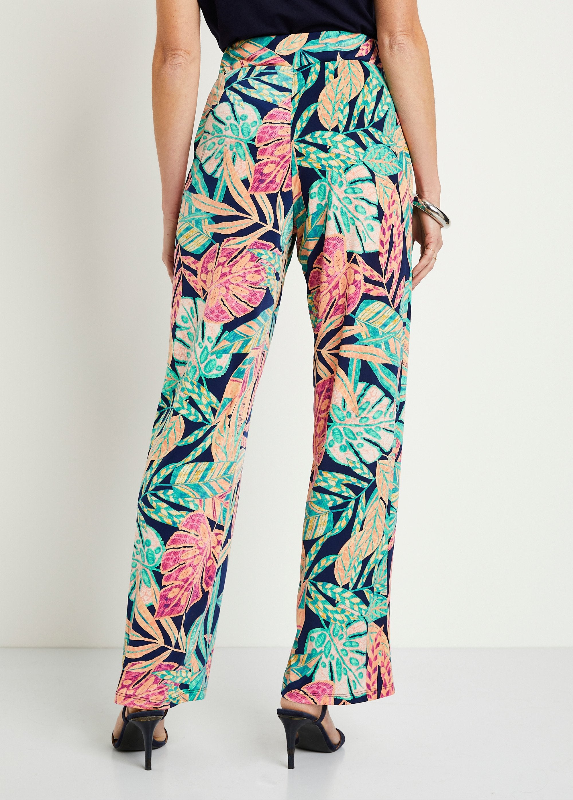 Wide_foliage_elasticated_belt_pants_Green_and_pink_DO1_slim