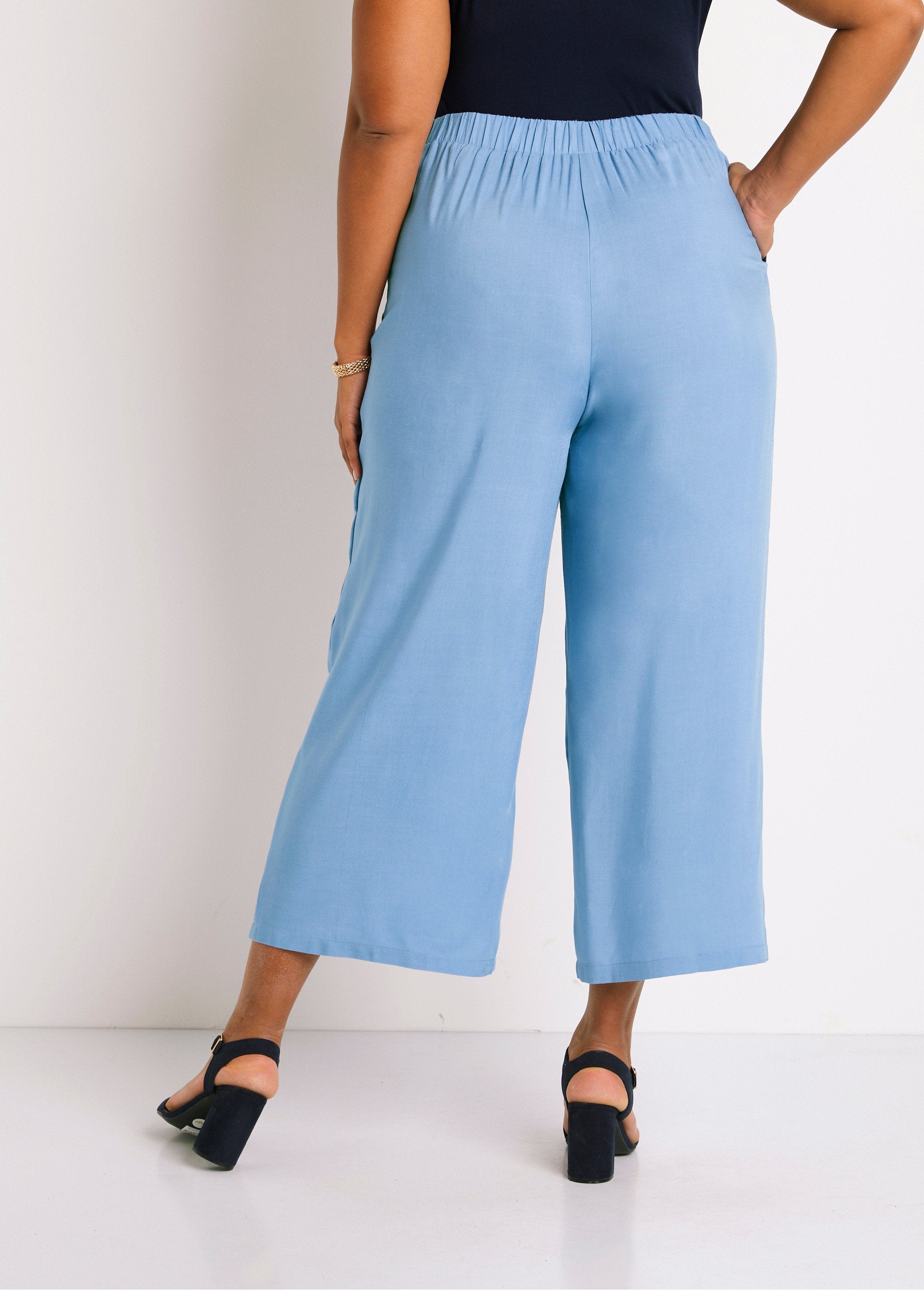 Wide_floral_or_plain_elasticated_waist_pants_Blue_DO1_curvy