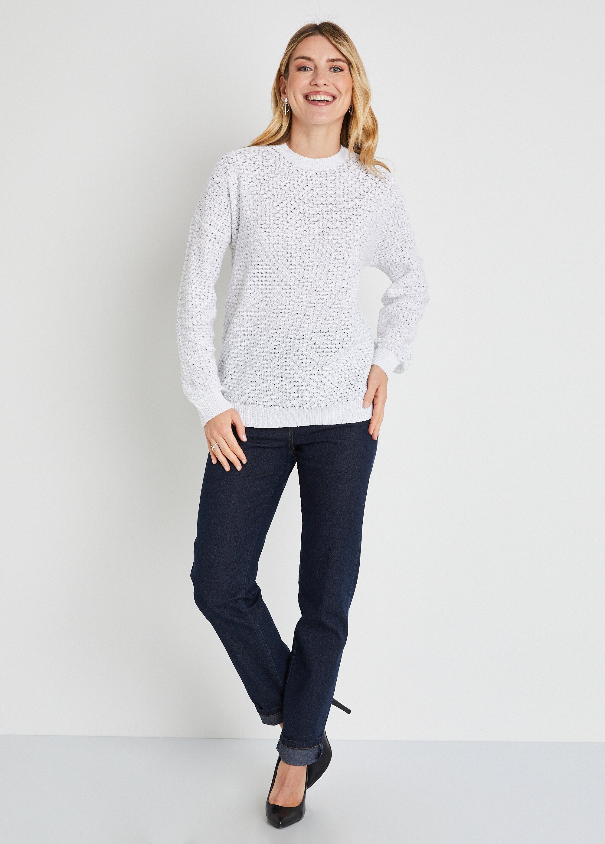 Soft_shiny_cotton_blend_sweater_with_round_neck_White_SF1_slim