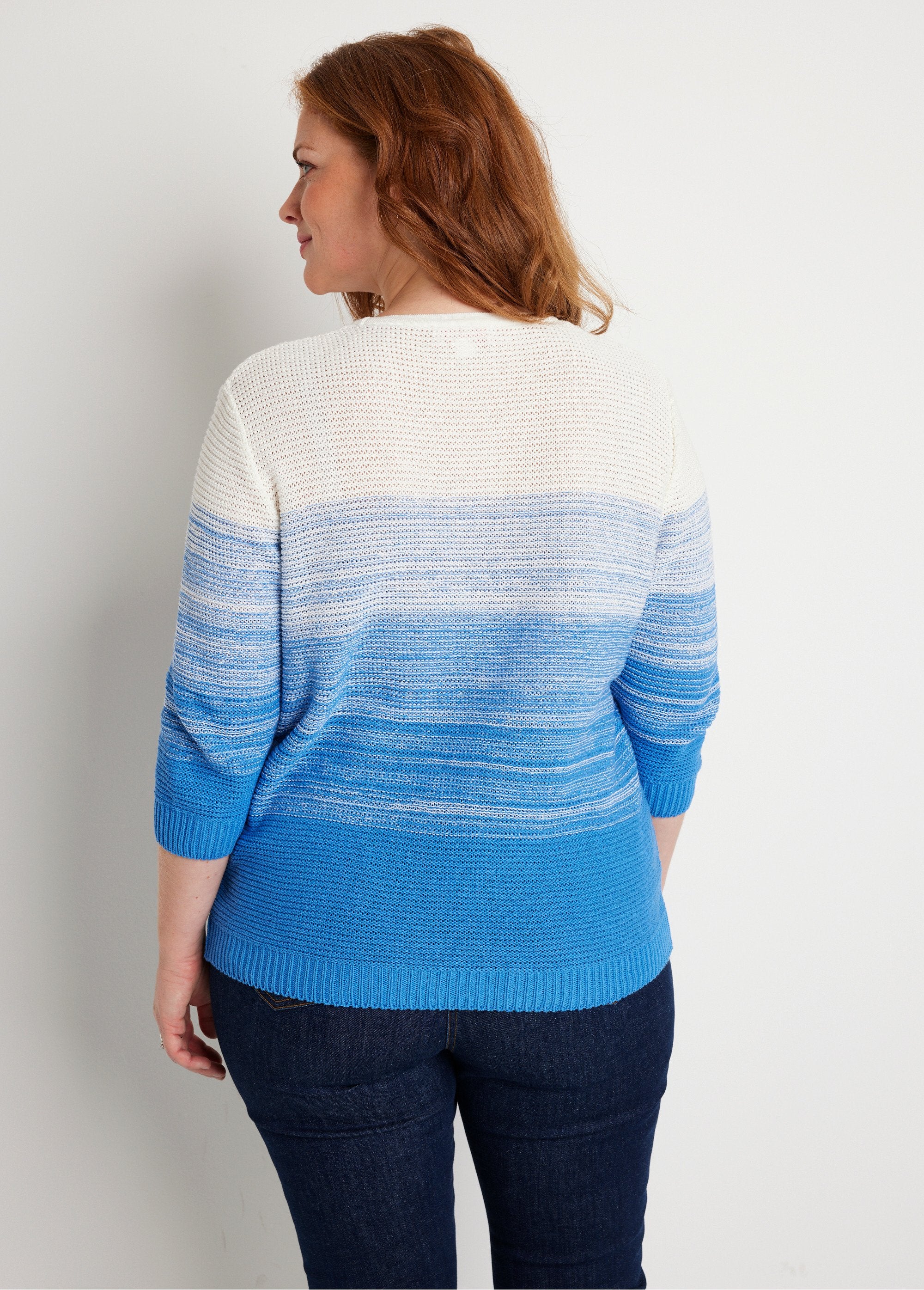 Soft_3/4_sleeve_cotton_sweater_White_and_blue_DO1_curvy