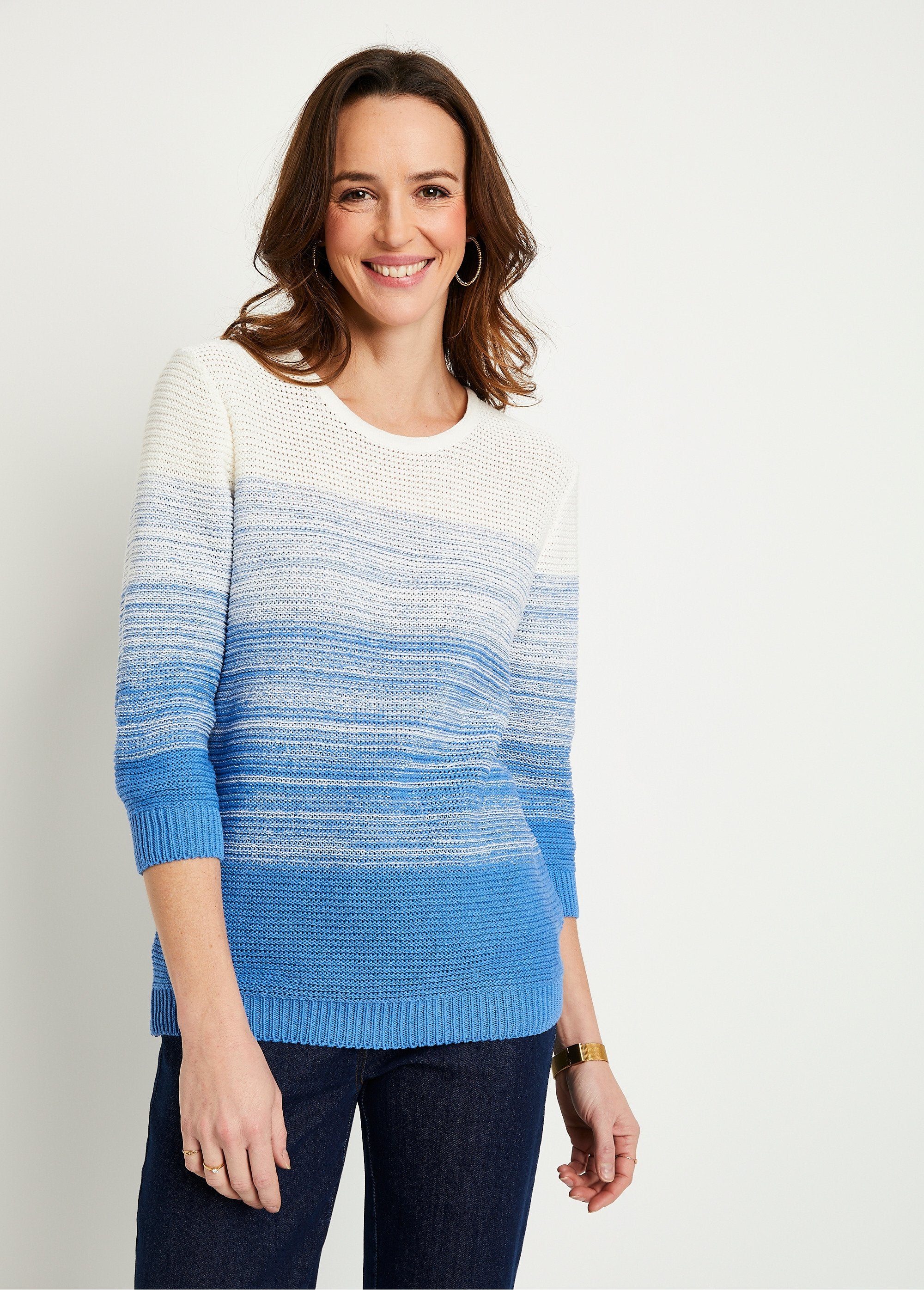 Soft_3/4_sleeve_cotton_sweater_White_and_blue_FA1_slim