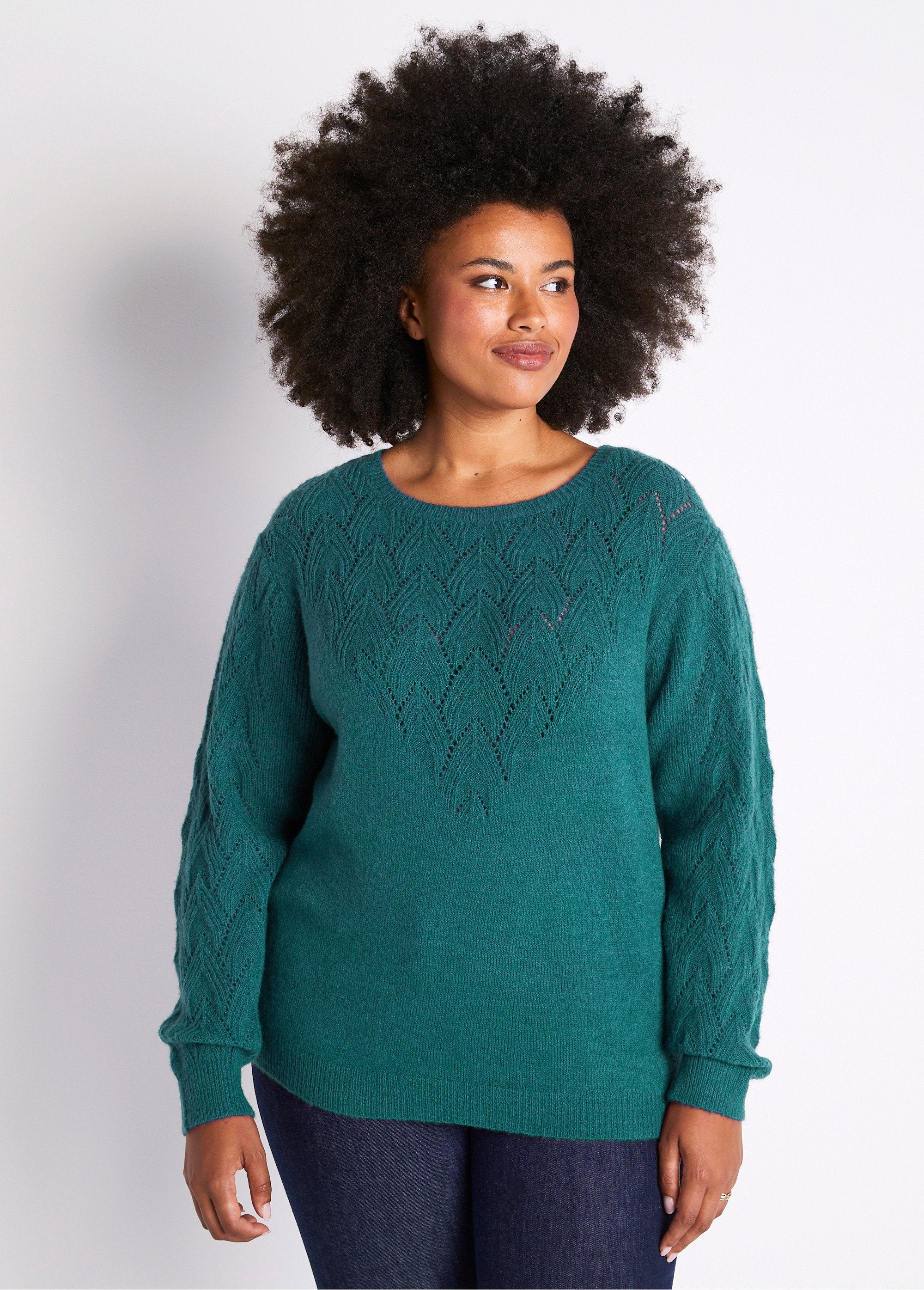 Soft_plain_round_neck_fancy_knit_sweater_Green_FA1_curvy