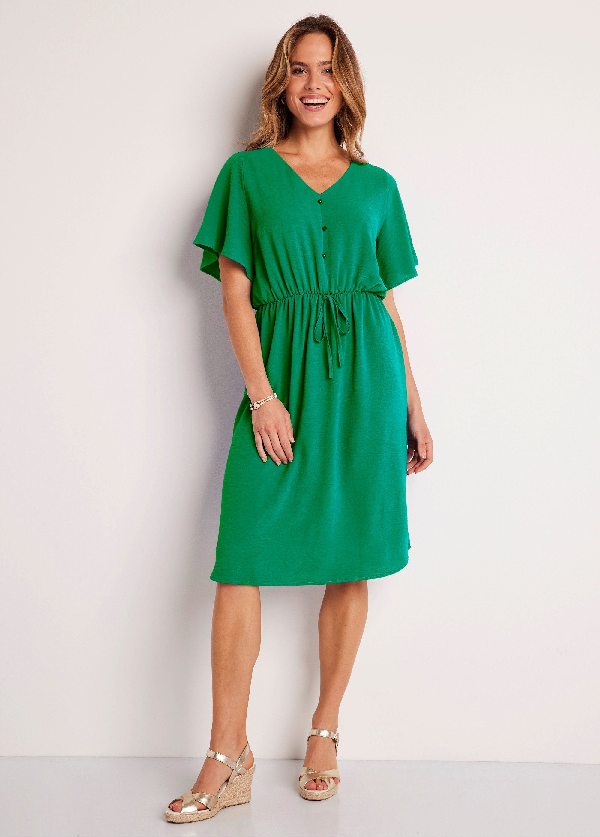 Short_plain_flared_dress_Green_FA1_slim