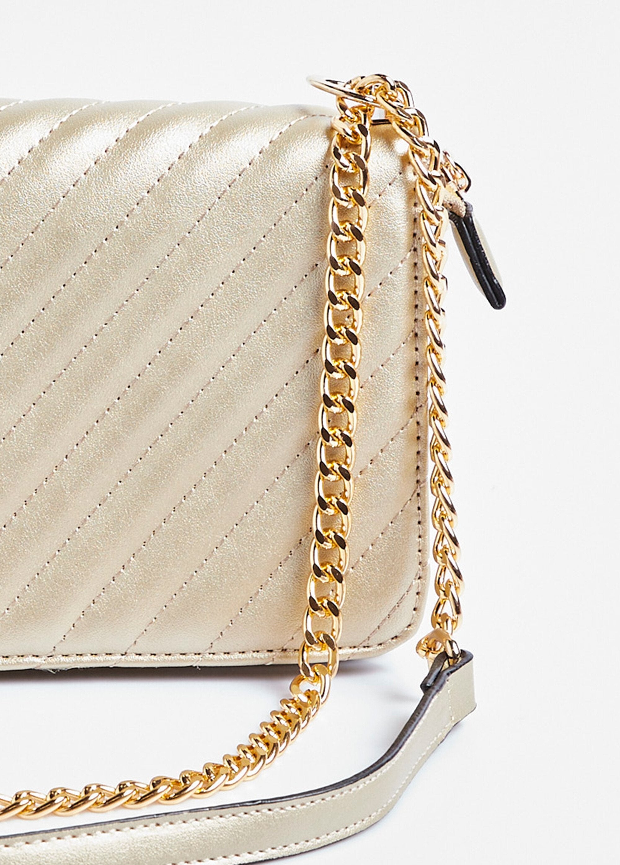 Quilted_clutch_bag_with_chevron_stitching_Golden_DE2_slim