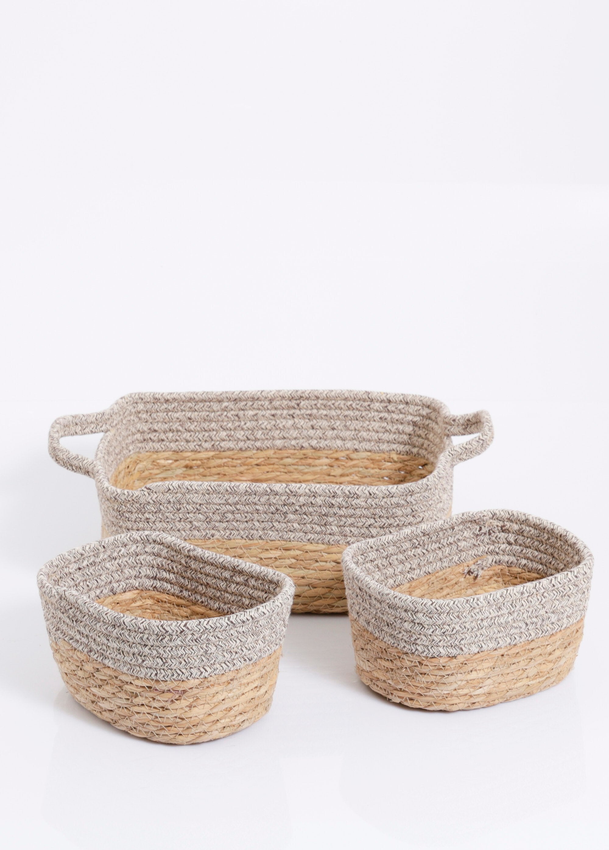 Set_of_3_assorted_woven_baskets_Brown_FA1_slim