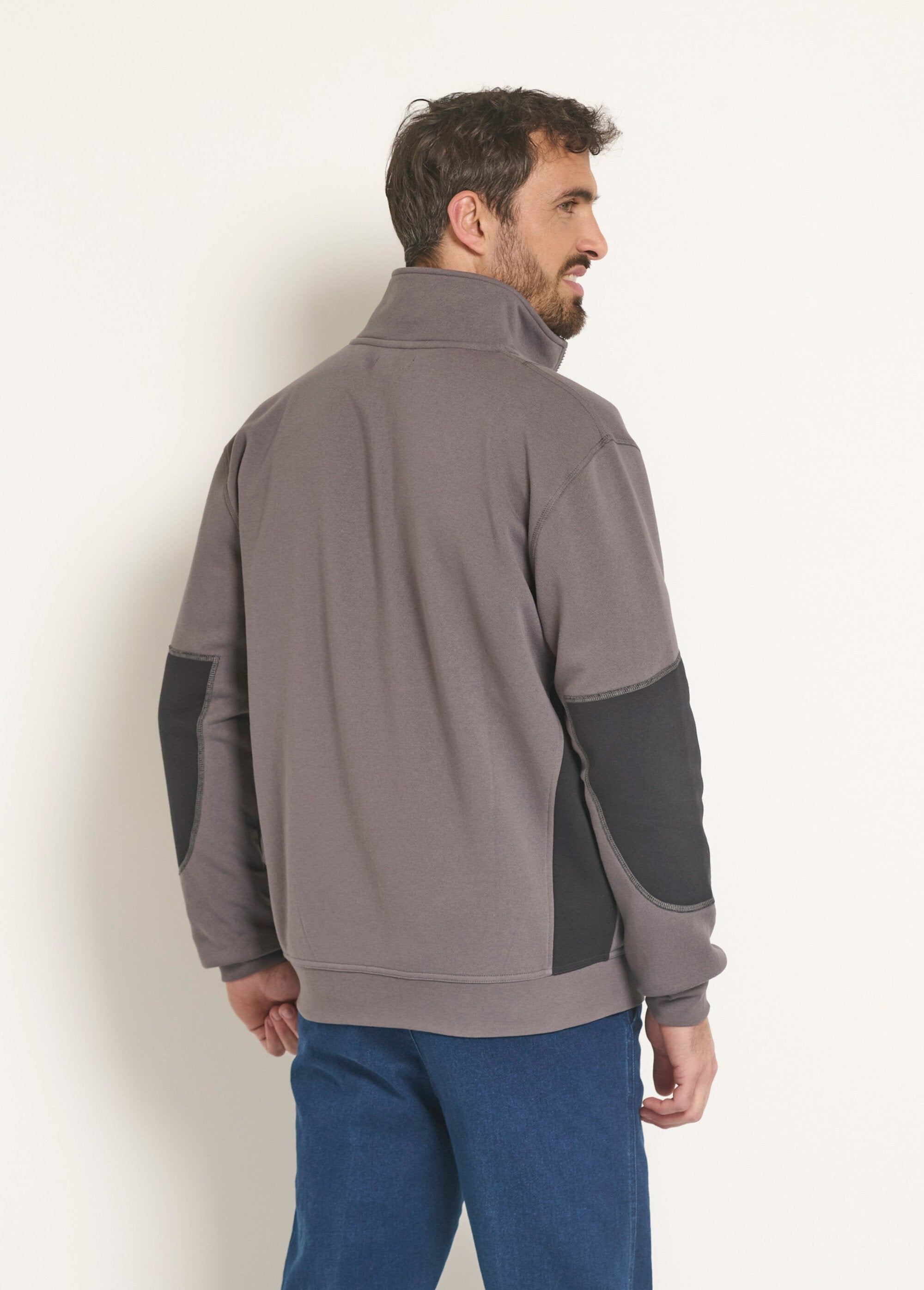 Comfort_zipped_sweatshirt_with_high_collar_Gray_DO1_slim