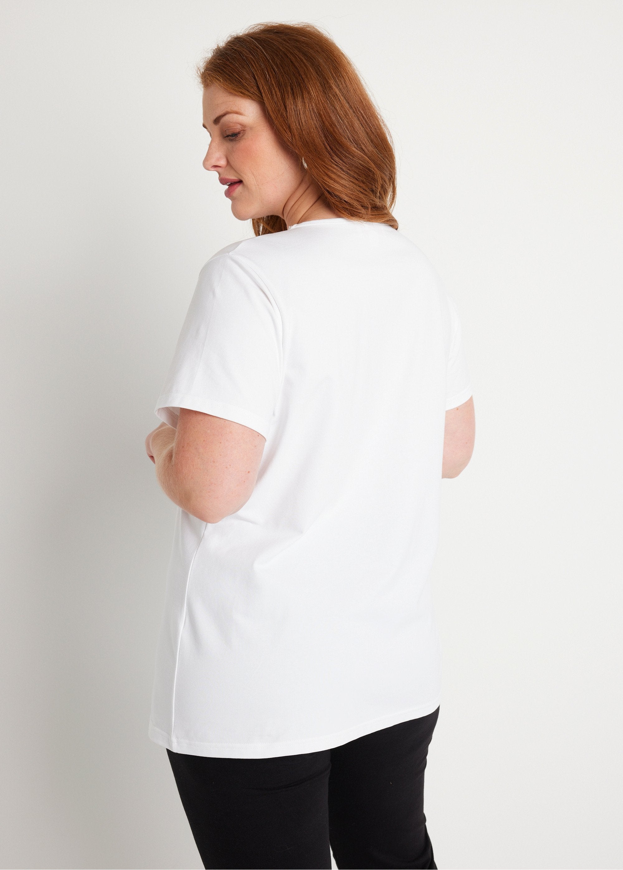 Embroidered_openwork_V-neck_T-shirt_White_DO1_curvy