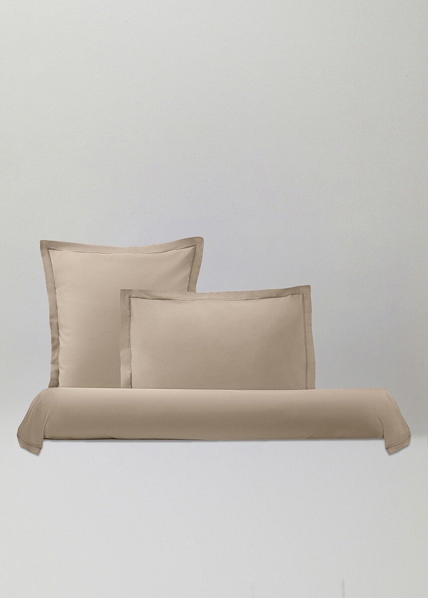 Pillowcase_Linen_FA1_slim