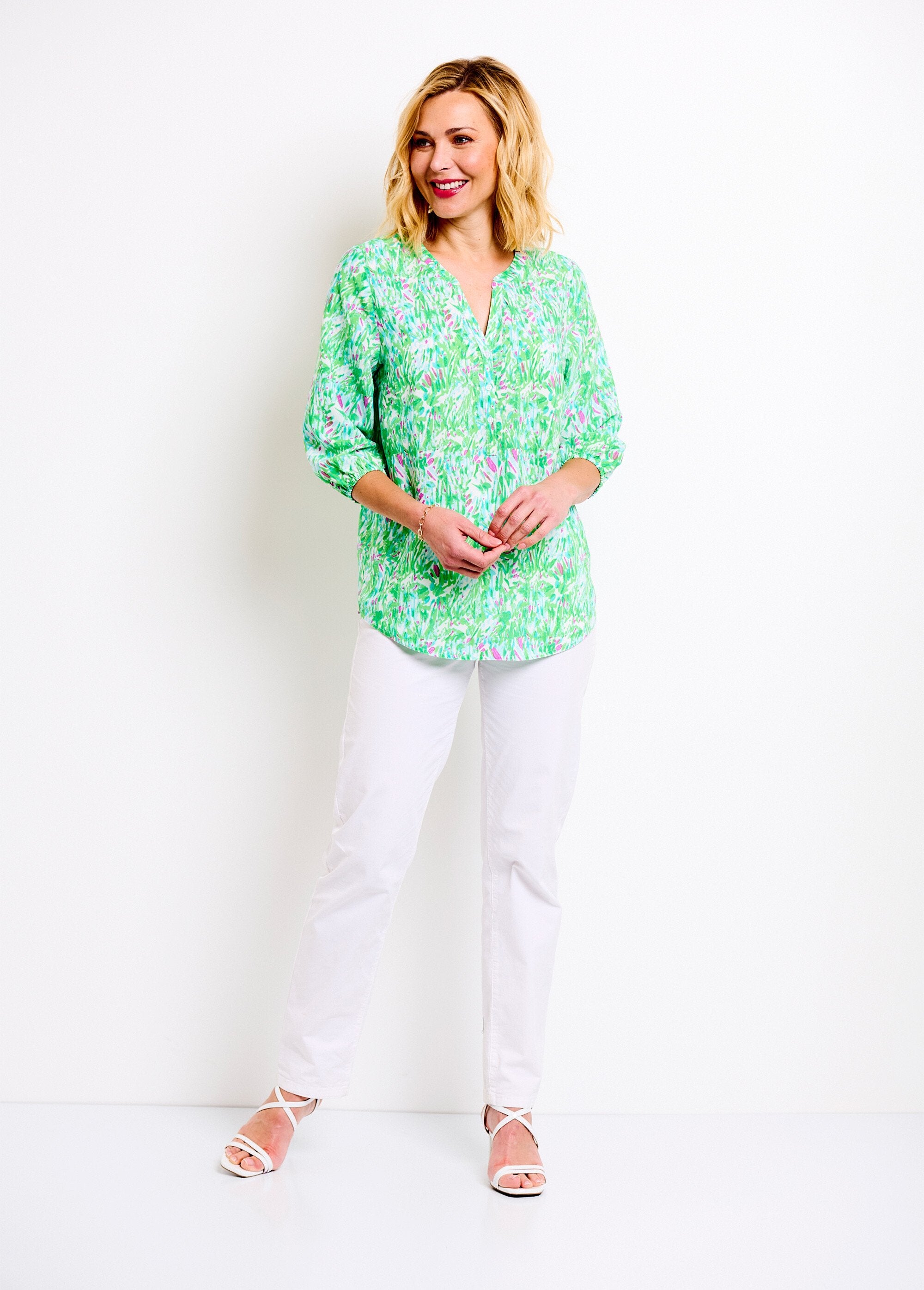 Loose_long_printed_tunic_with_3/4_sleeves_Green_print_SF1_slim