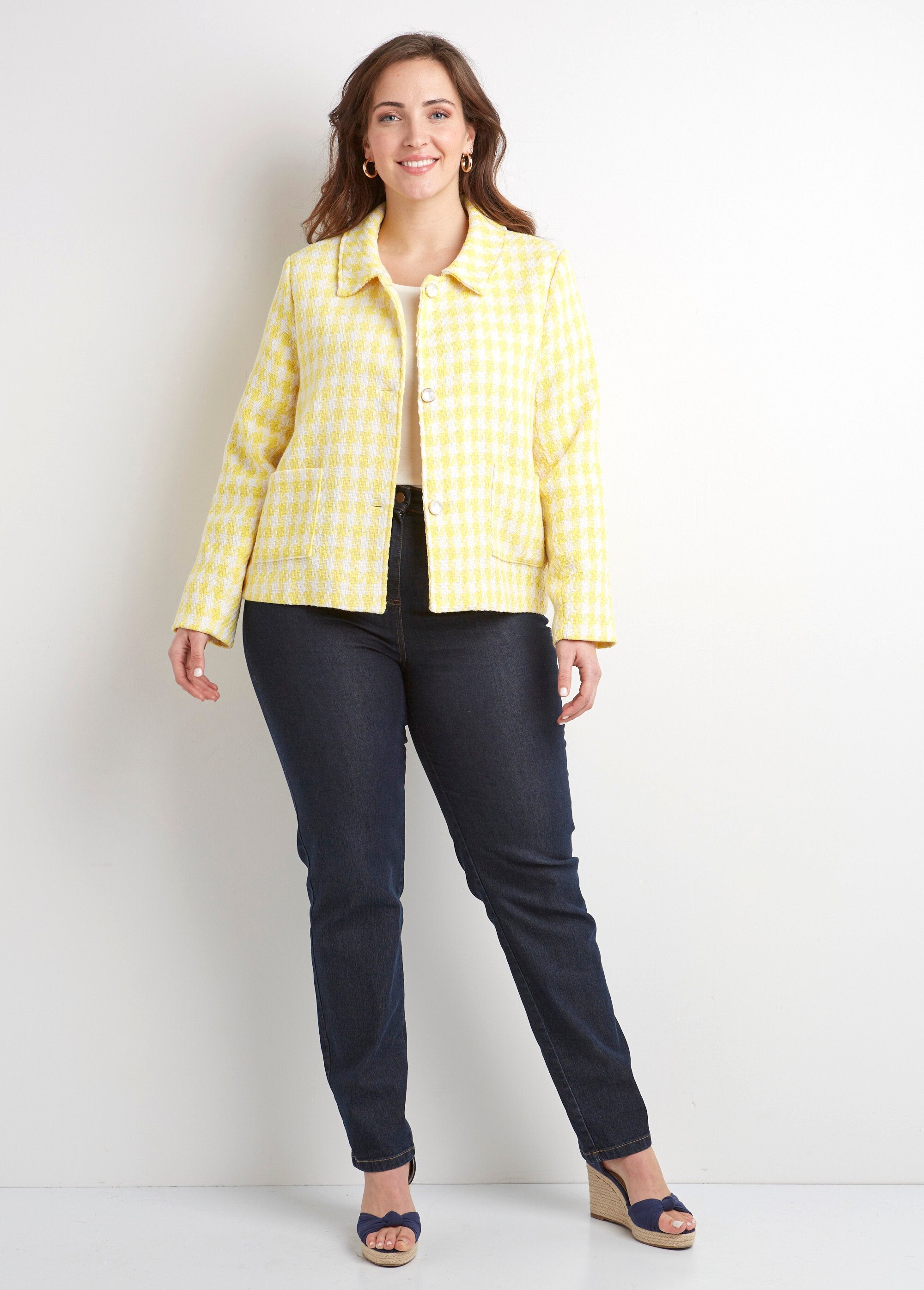 Short_houndstooth_jacket_Yellow_and_white_SF1_curvy