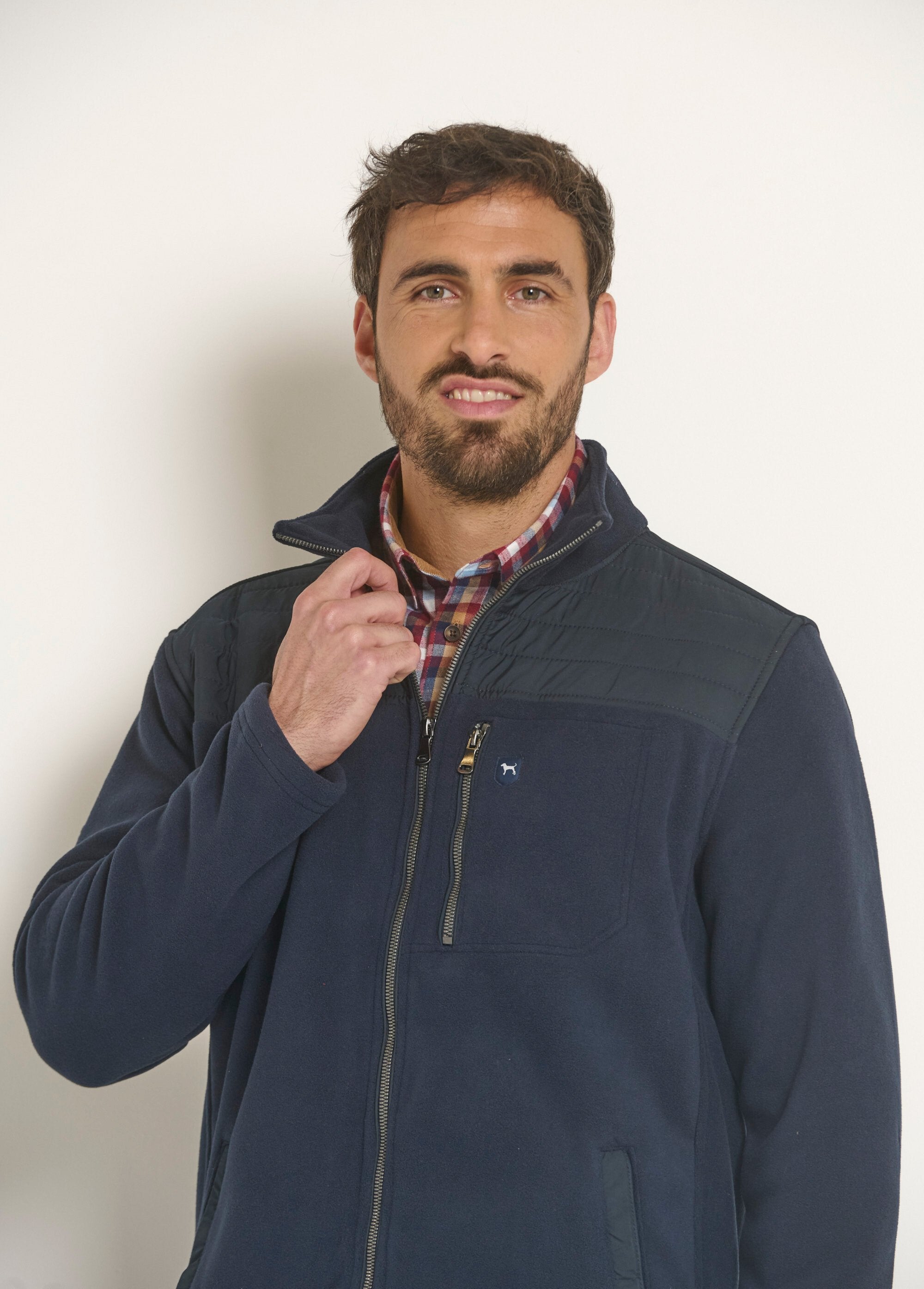 Zipped_fleece_jacket_with_shoulder_inserts_Marine_DE2_slim