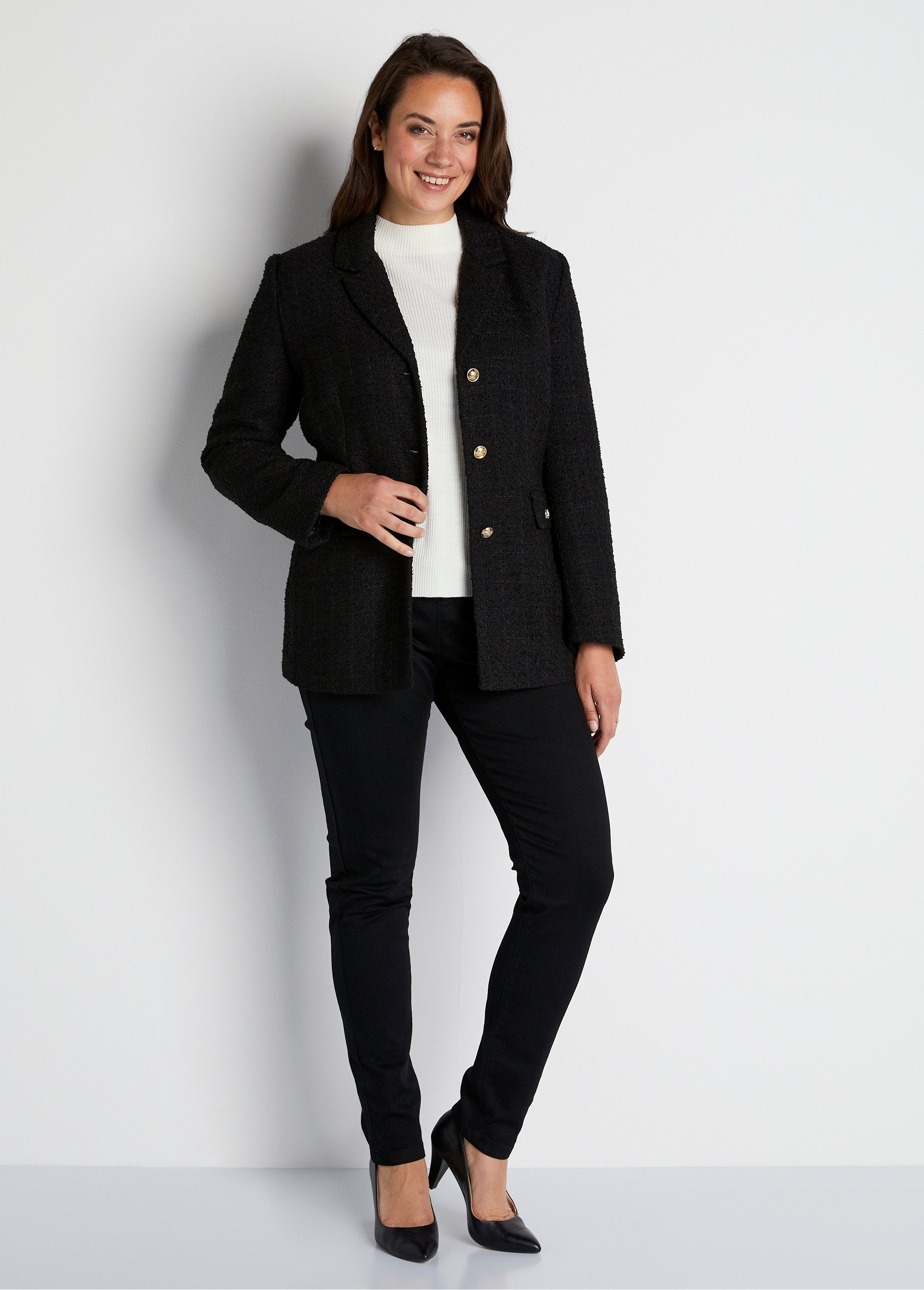 Straight_buttoned_jacket_in_basket_weave_fabric_with_tailored_collar_Black_SF1_curvy